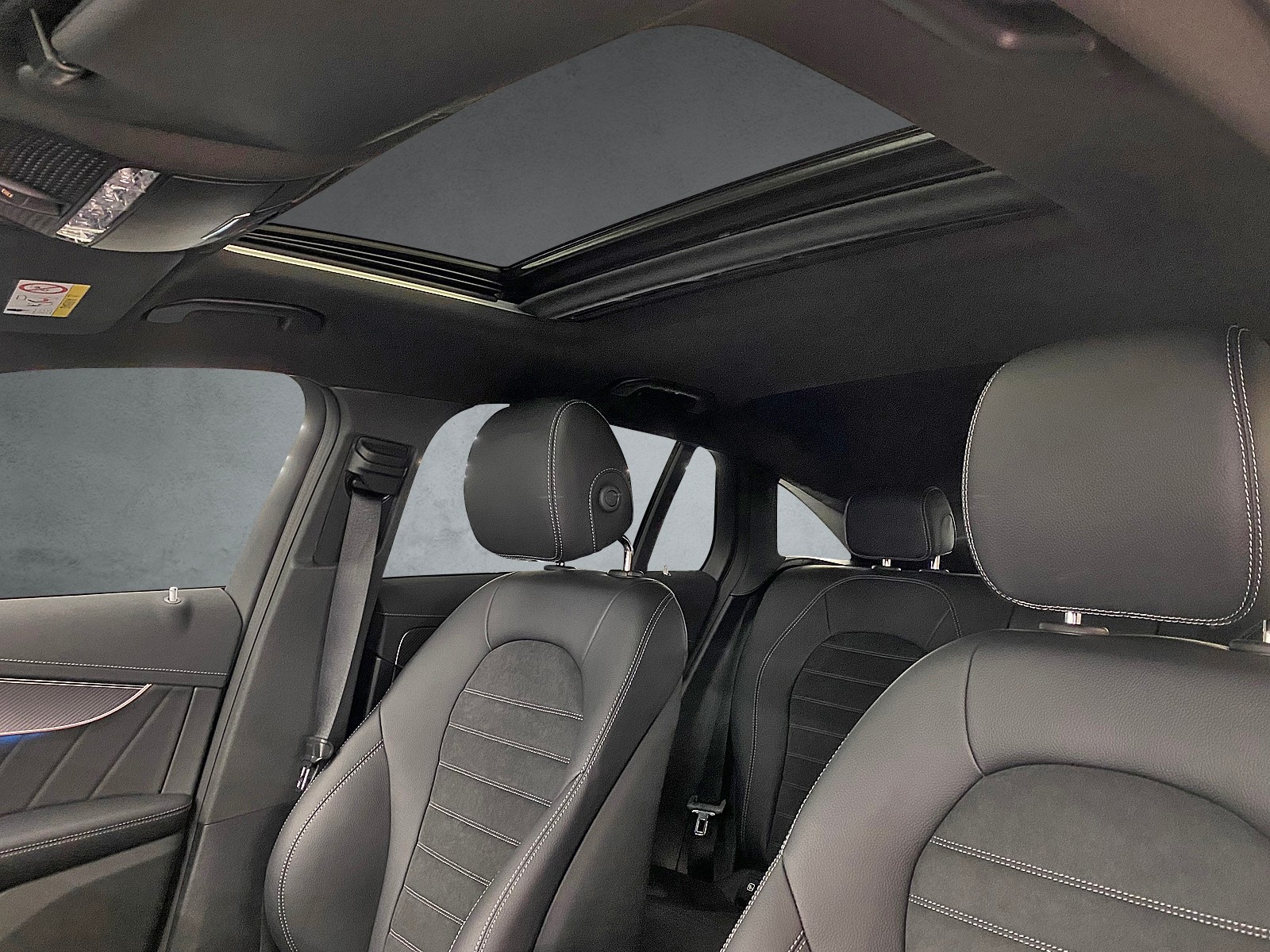 MERCEDES-BENZ EQC 400 AMG Line 4MATIC-image-11