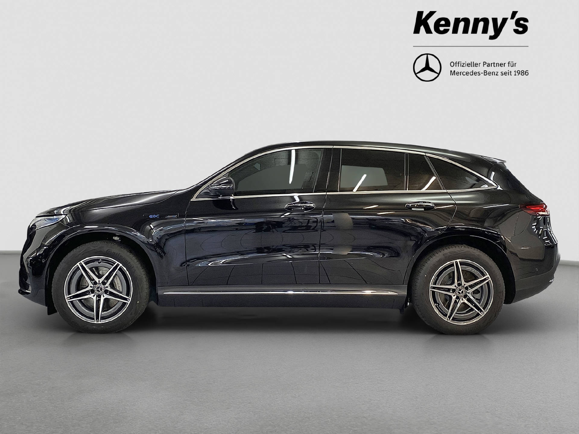 MERCEDES-BENZ EQC 400 AMG Line 4MATIC-showroom-element-2