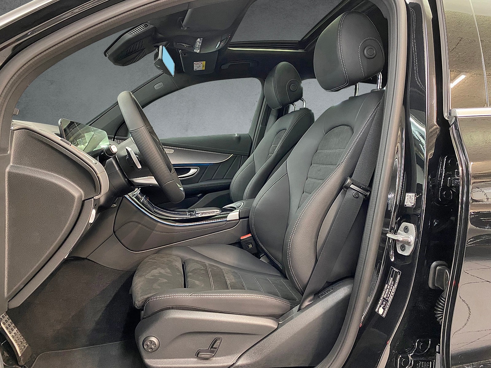 MERCEDES-BENZ EQC 400 AMG Line 4MATIC-image-6