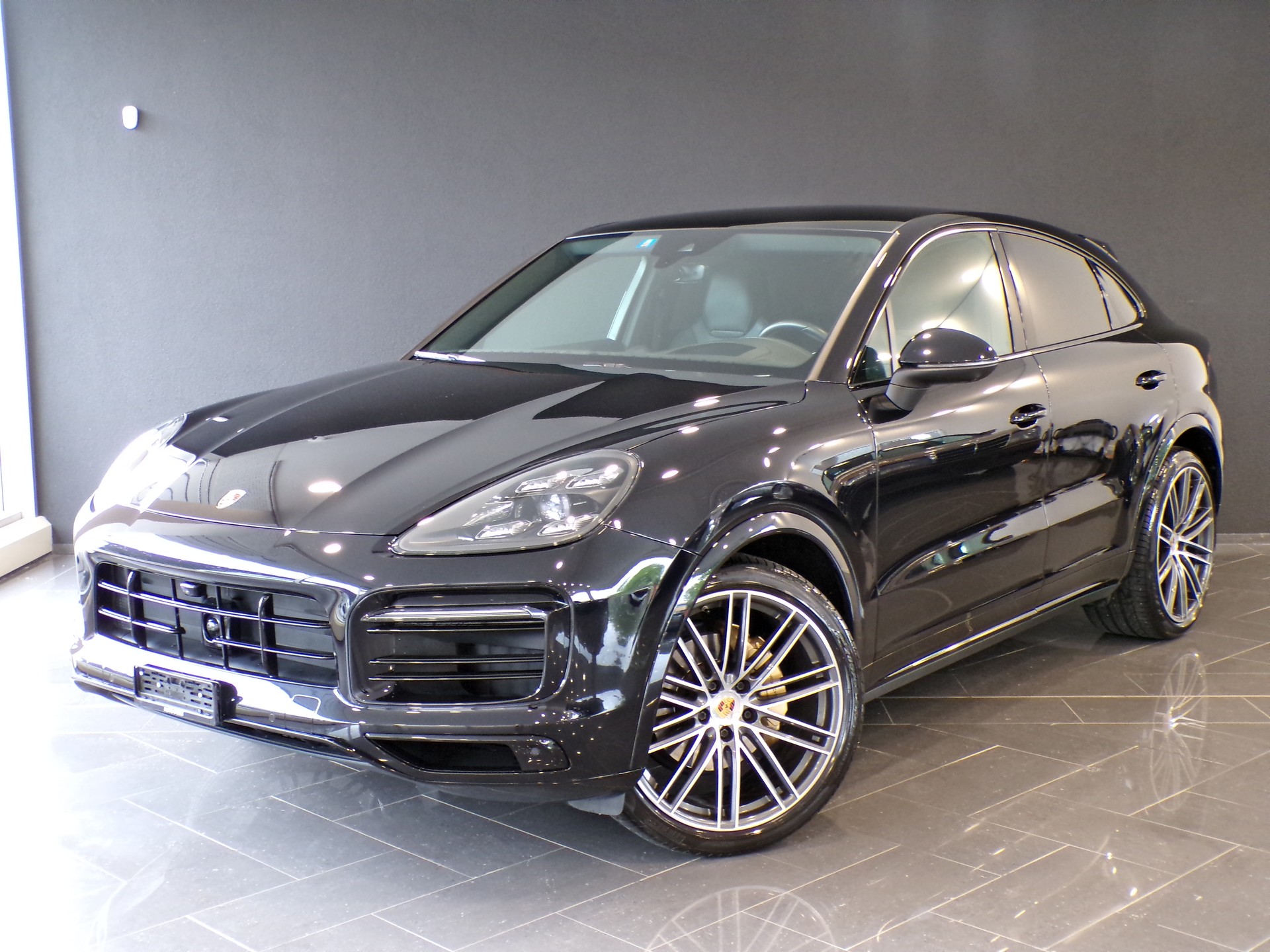 PORSCHE Cayenne Coupé-image-0