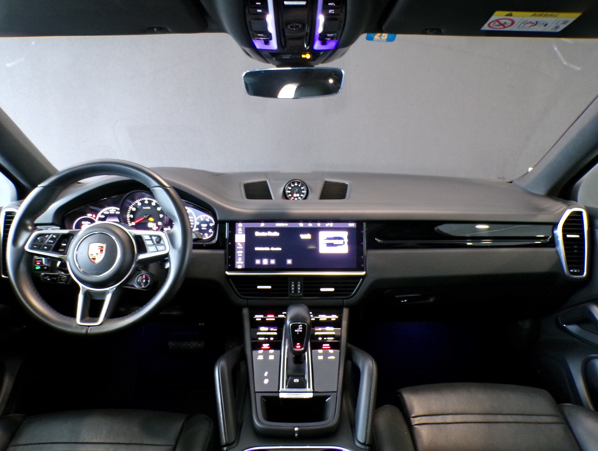 PORSCHE Cayenne Coupé-image-18