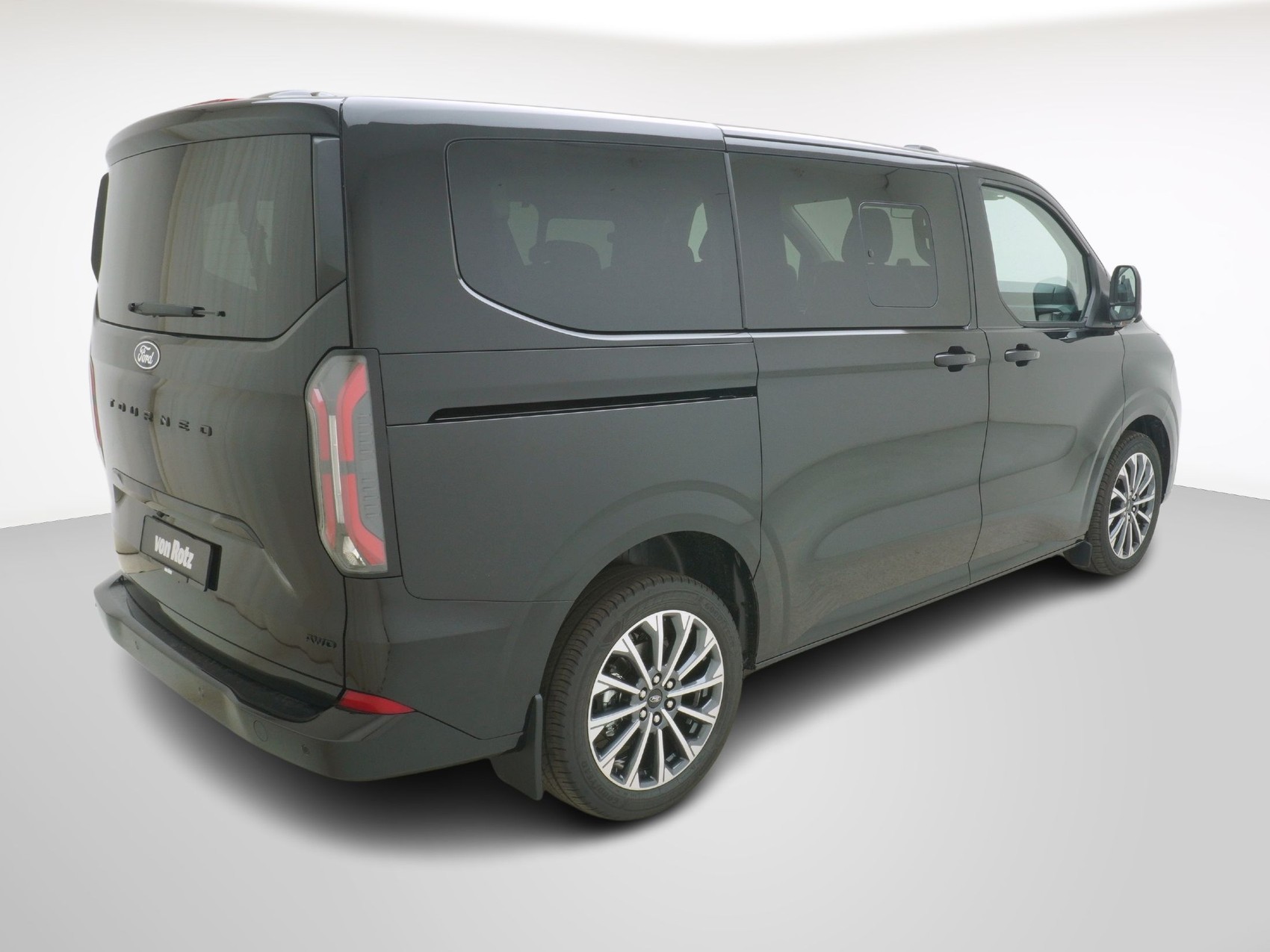 FORD Tourneo Custom 320 L1 2.0 TDCI 4x4 Titanium X-image-5