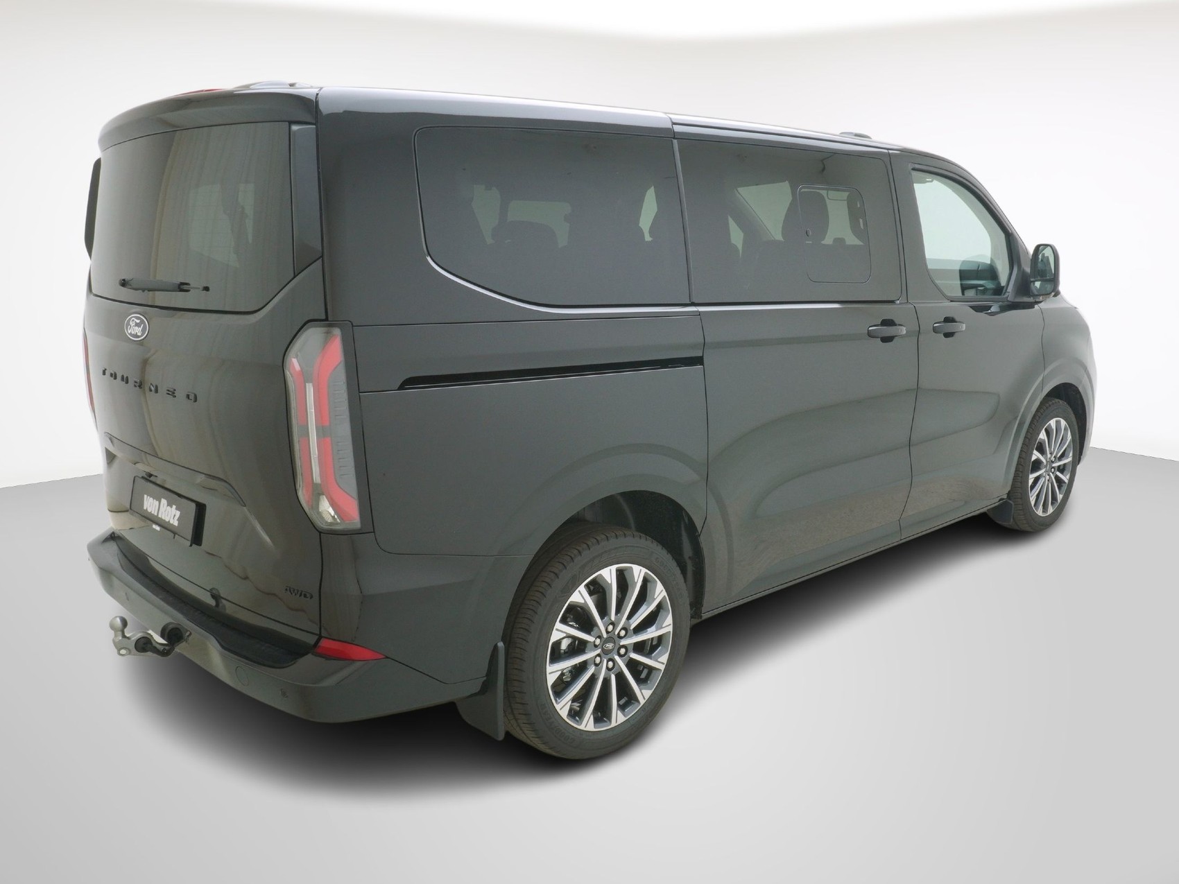 FORD Tourneo Custom 320 L1 2.0 TDCI 4x4 Titanium X-image-4