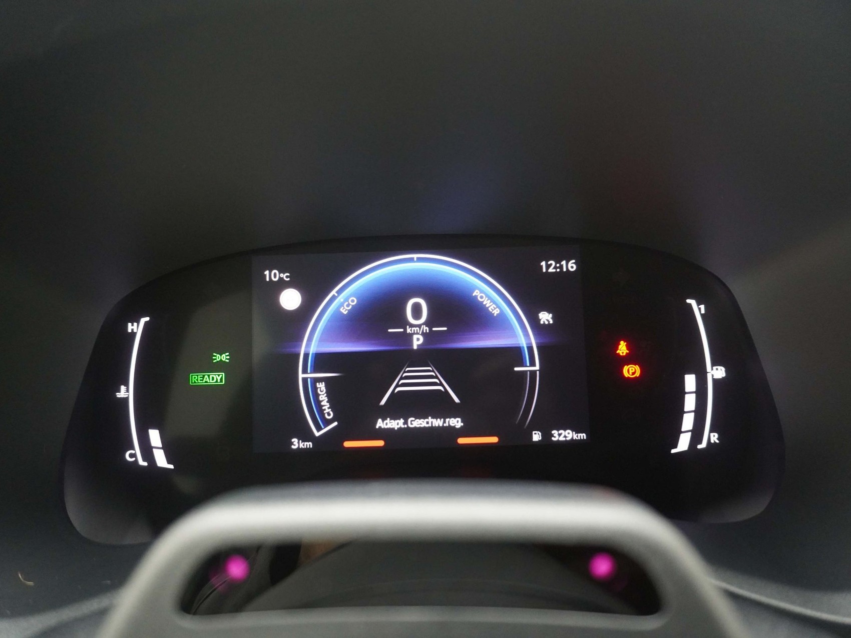 TOYOTA Aygo X 1.5 VVT-i HSD Trend-image-12