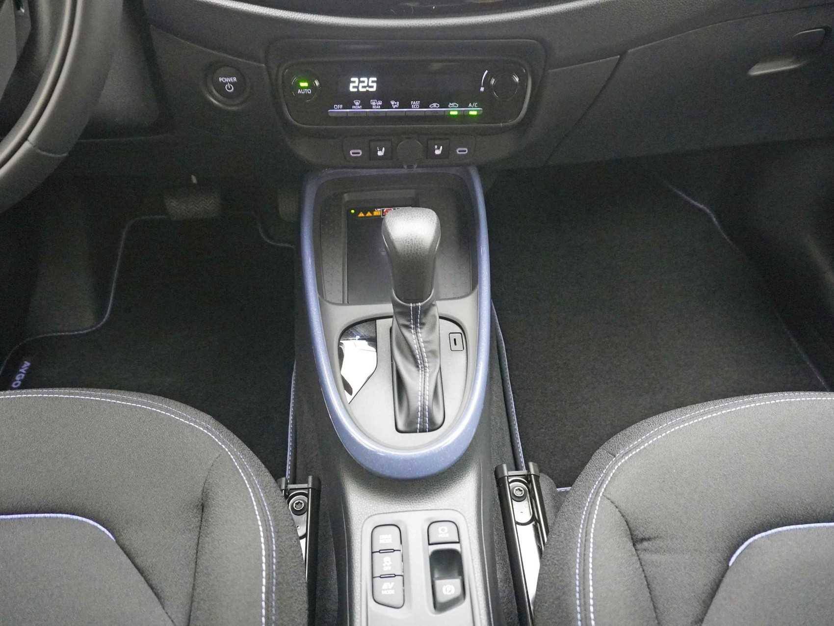 TOYOTA Aygo X 1.5 VVT-i HSD Trend-image-16