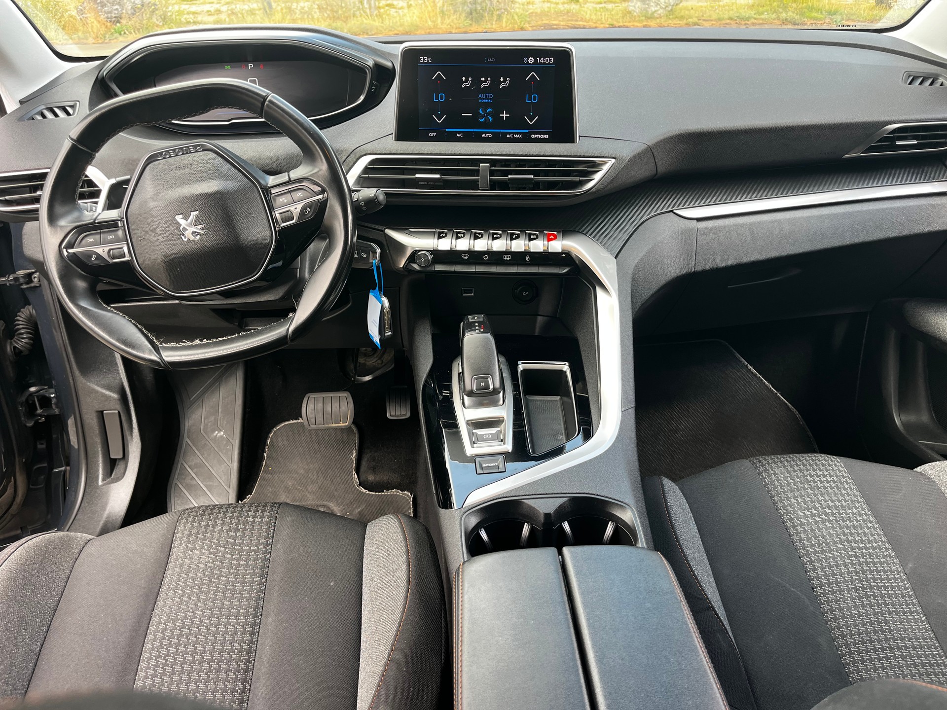 PEUGEOT 3008 1.2 PureTech GT Line EAT-image-14