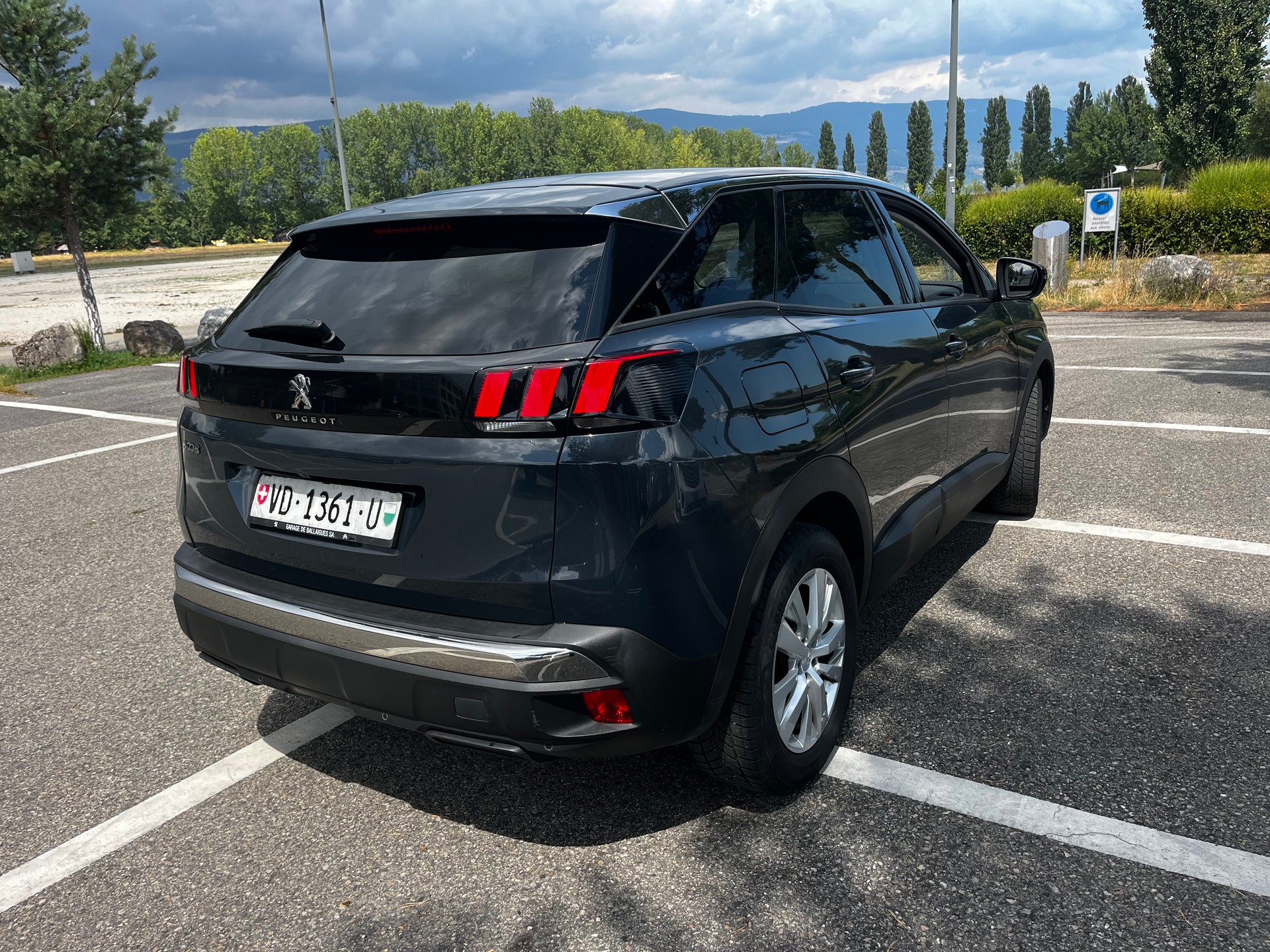 PEUGEOT 3008 1.2 PureTech GT Line EAT-image-7