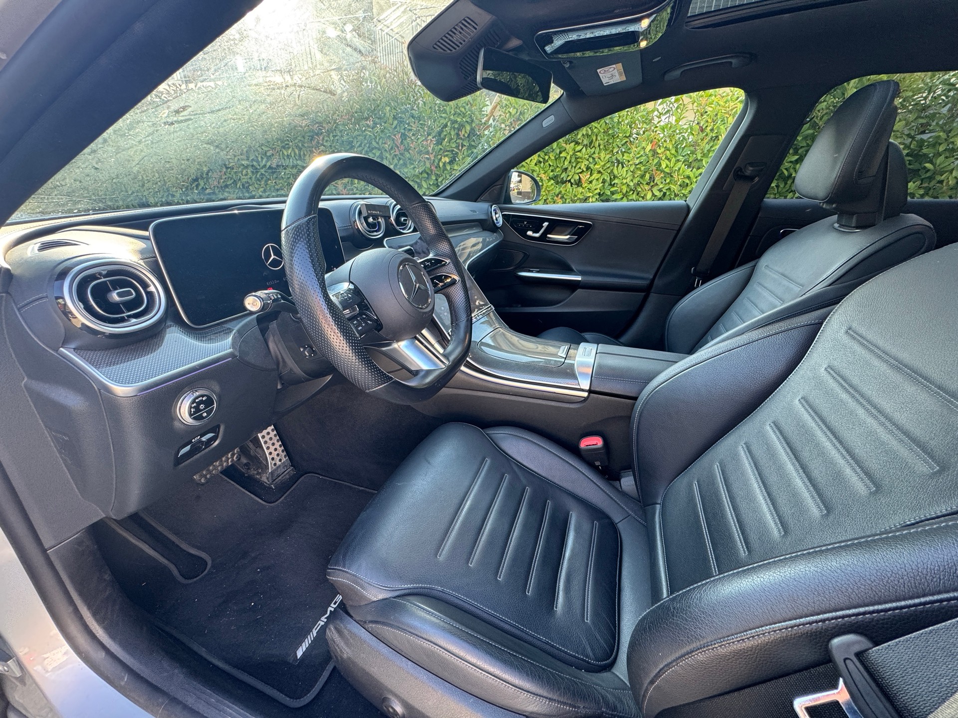 MERCEDES-BENZ C 220 d Swiss Star AMG Line 4matic-image-3