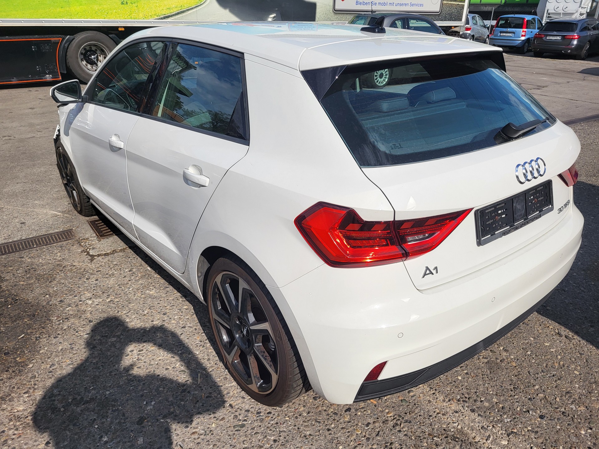 AUDI A1 Sportback 30 TFSI S Line S-tronic-image-7