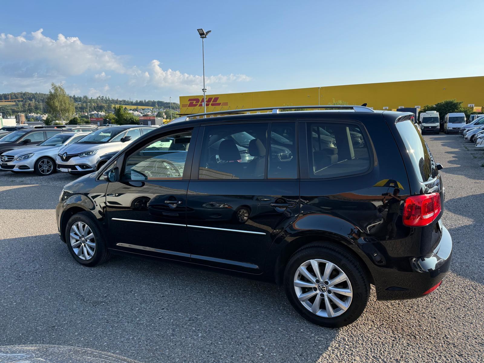 VW Touran 1.4 TSI 140 Highline-image-15