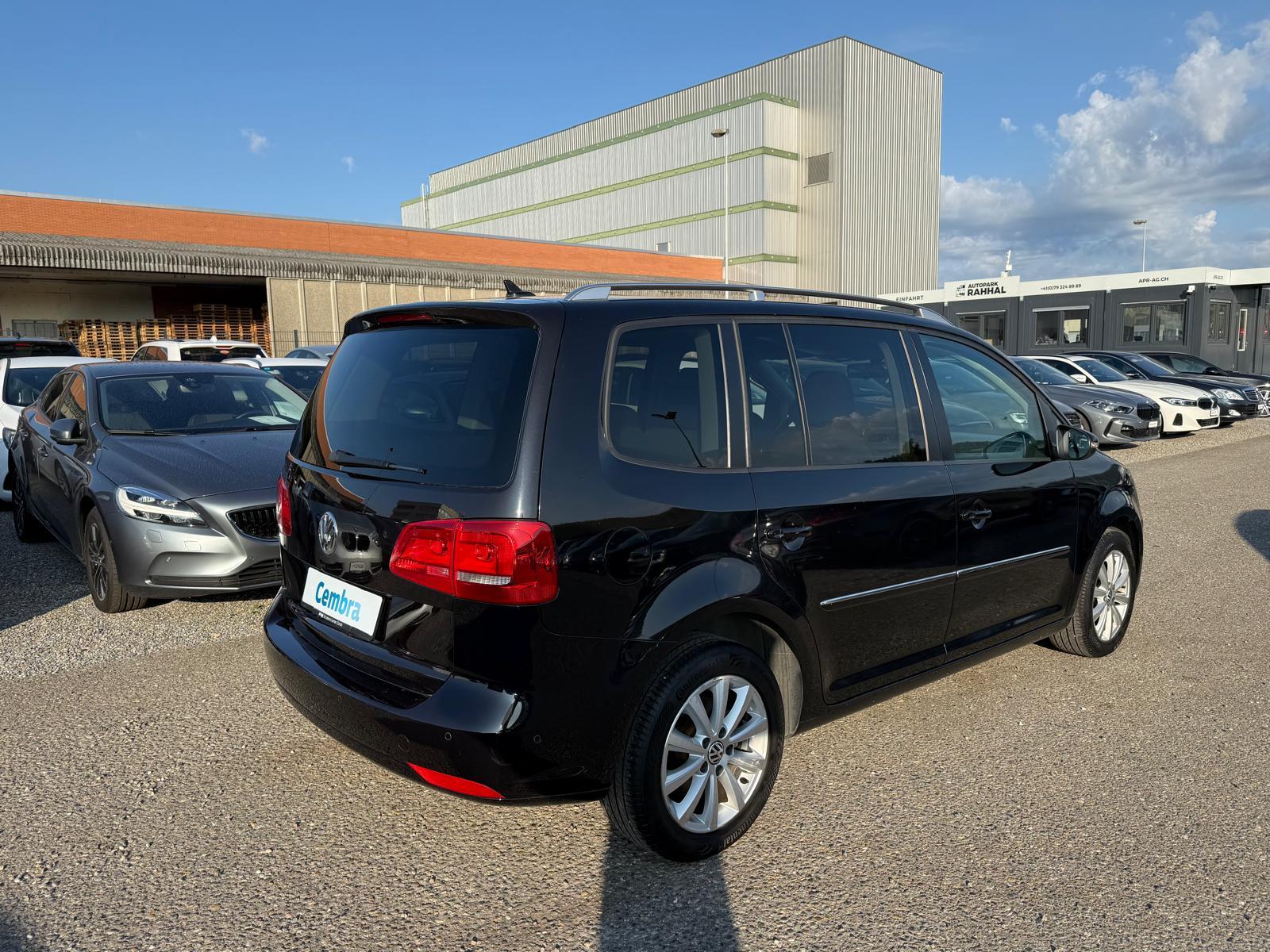 VW Touran 1.4 TSI 140 Highline-image-5