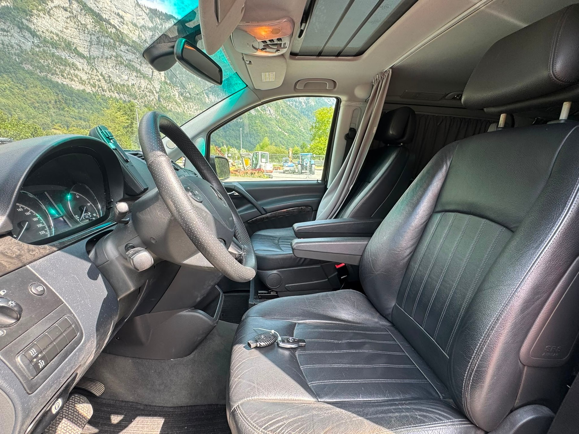 MERCEDES-BENZ Viano 2.2 CDI Blue Efficiency Trend 4Matic A-image-10