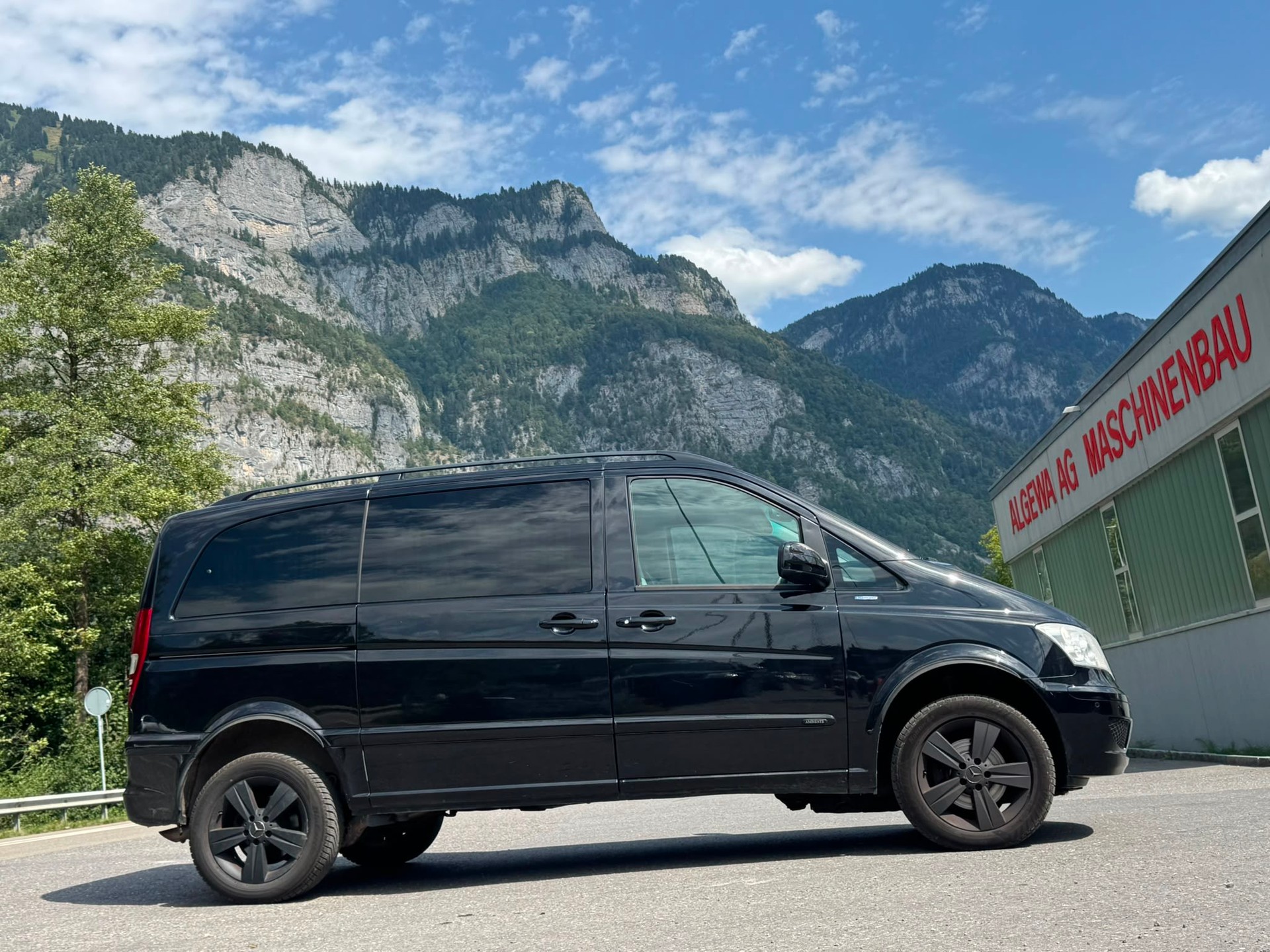 MERCEDES-BENZ Viano 2.2 CDI Blue Efficiency Trend 4Matic A-image-3