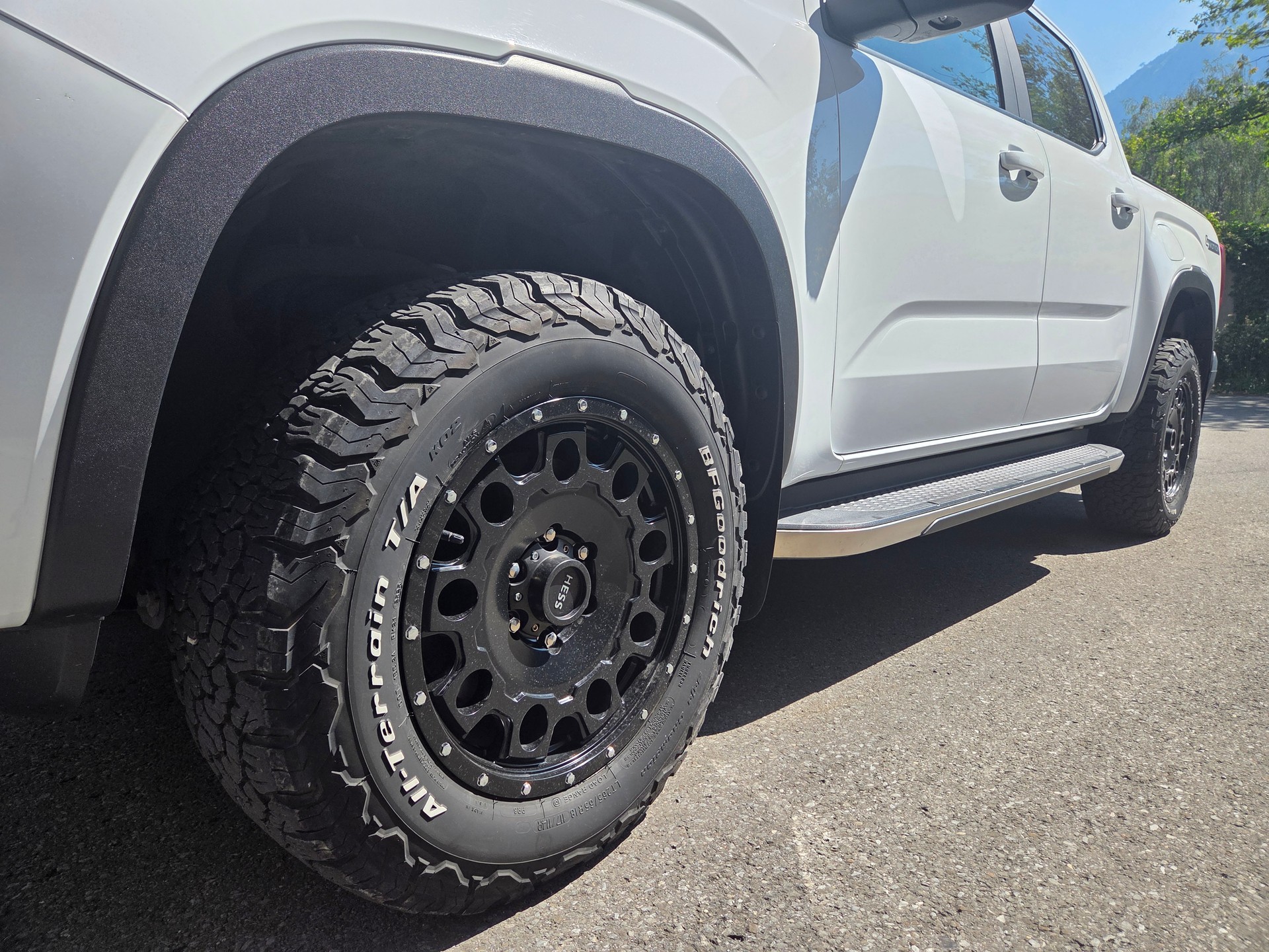 VW AMAROK-image-7