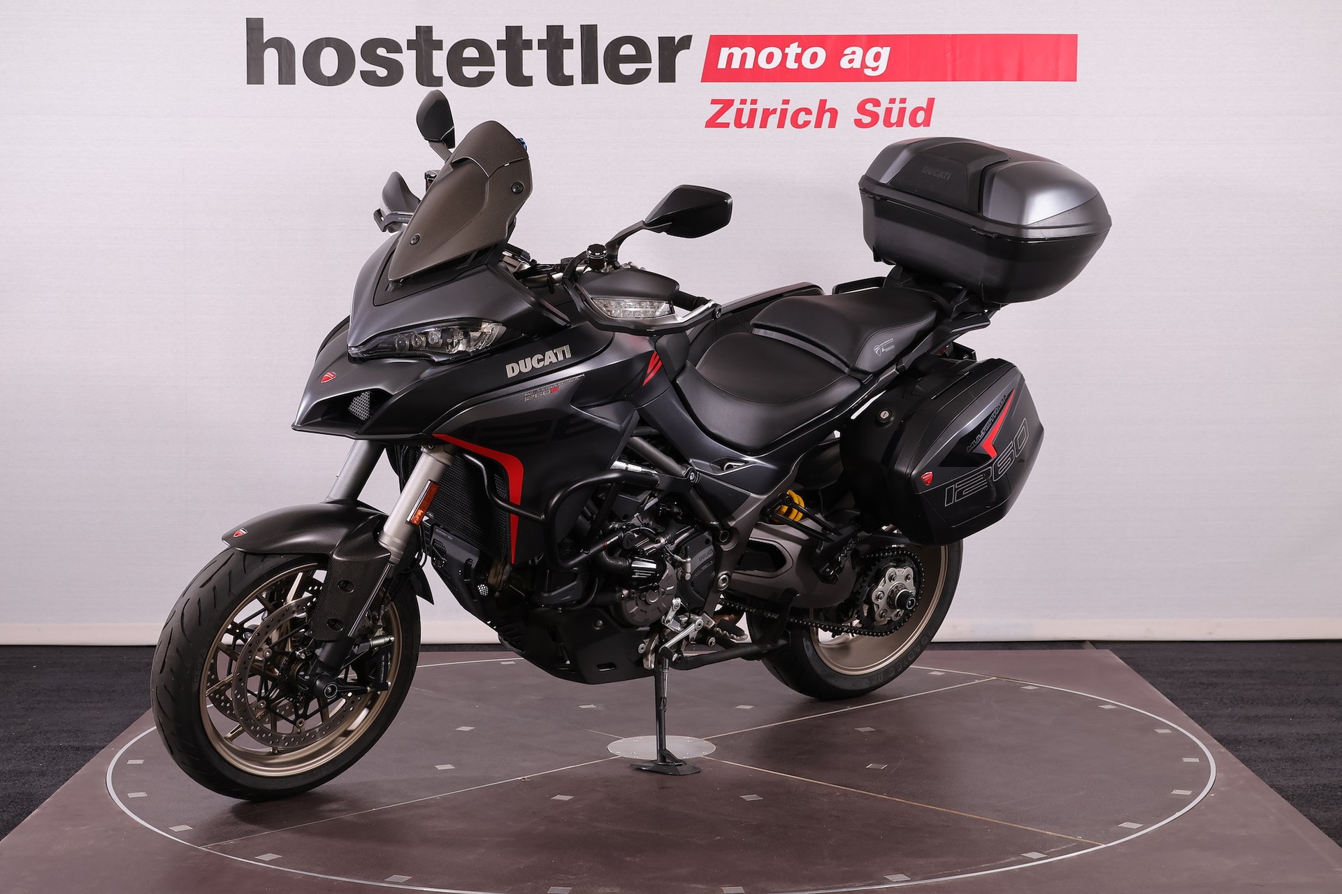 DUCATI 1260 S Multistrada-showroom-element-1