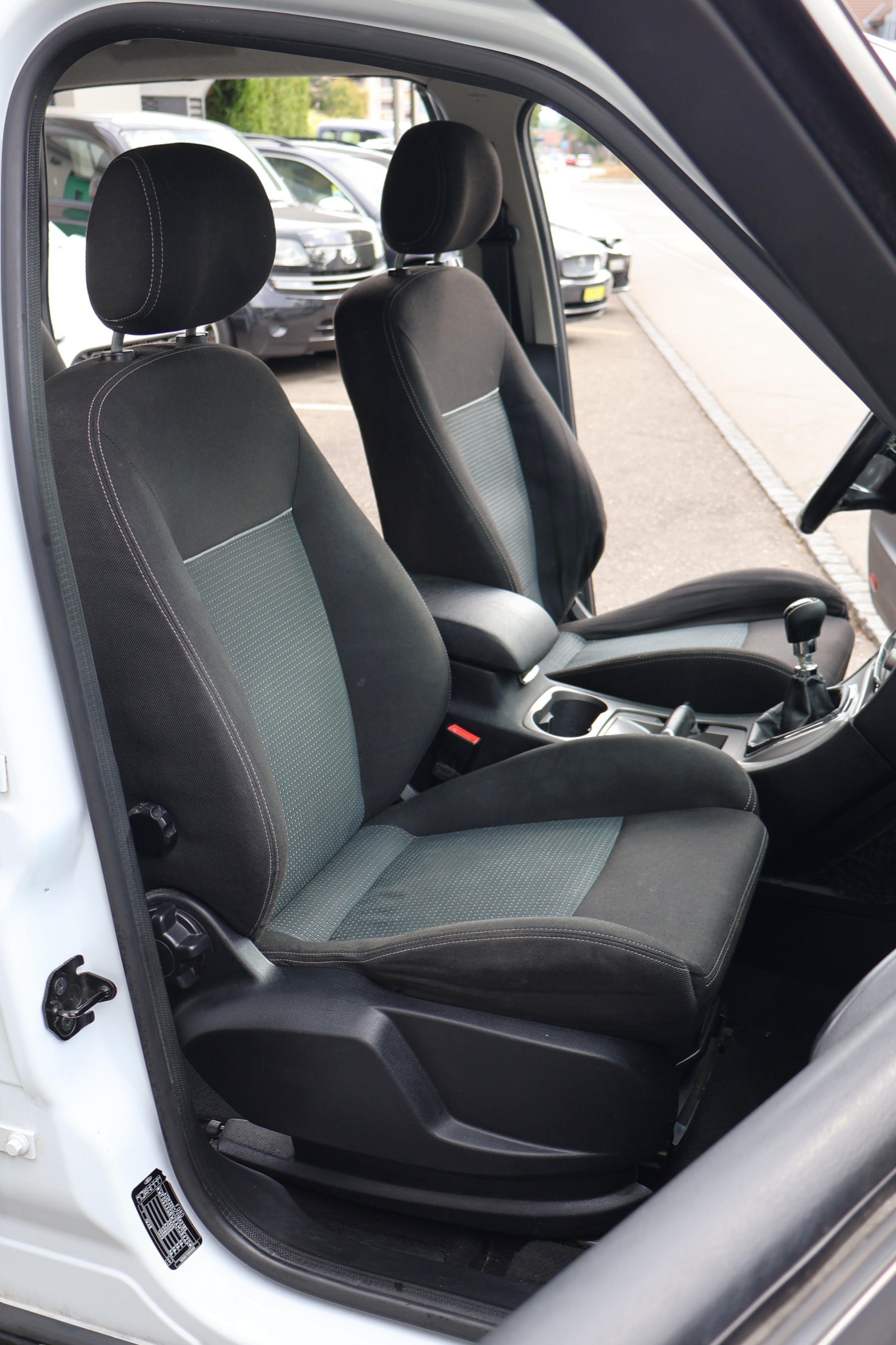 FORD S-Max 2.0 TDCi Carving-image-11