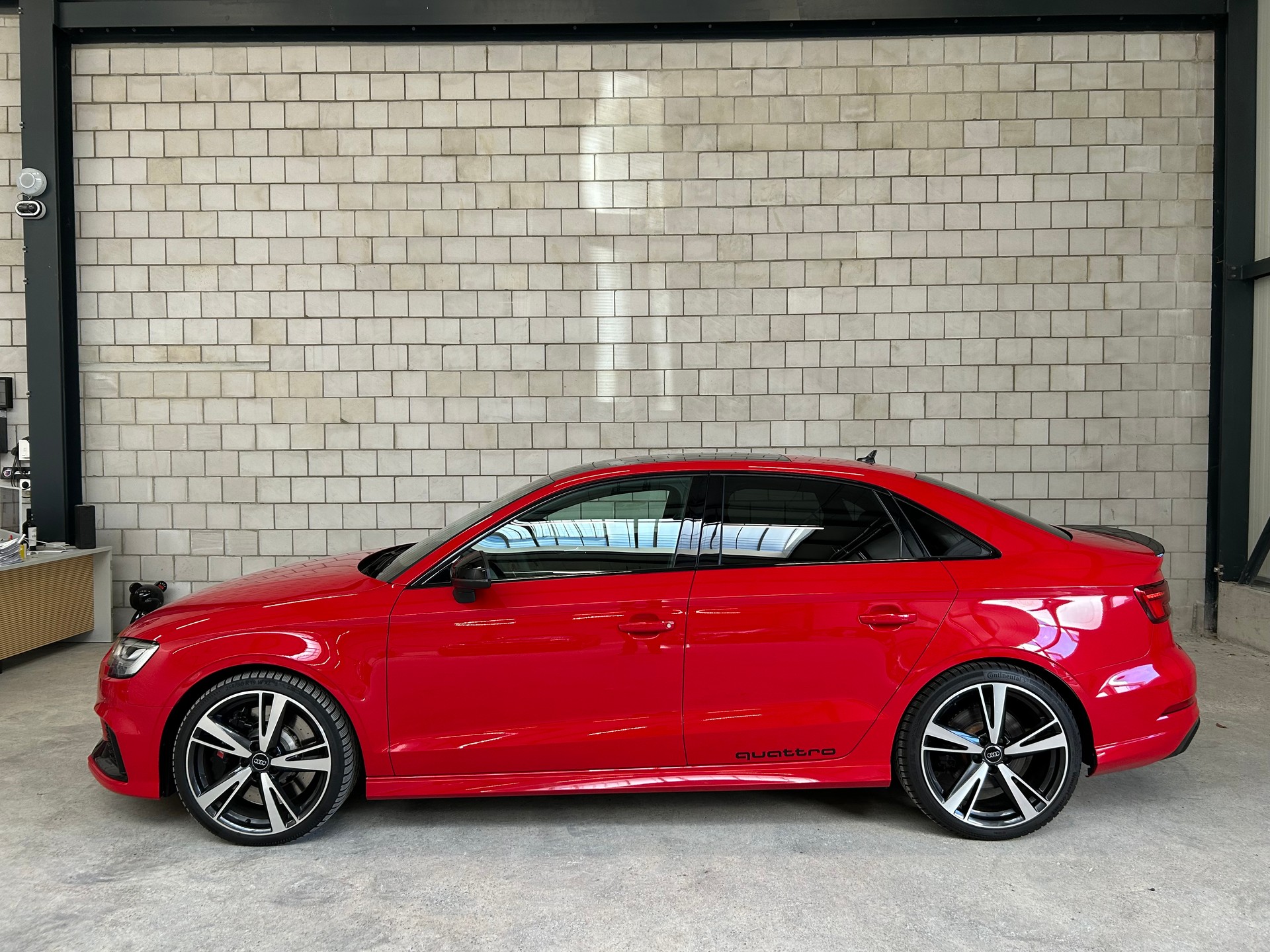 AUDI RS3 Limousine 2.5 TSI quattro S-tronic