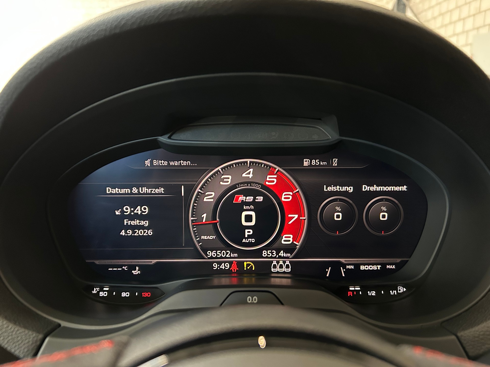 AUDI RS3 Limousine 2.5 TSI quattro S-tronic-image-11