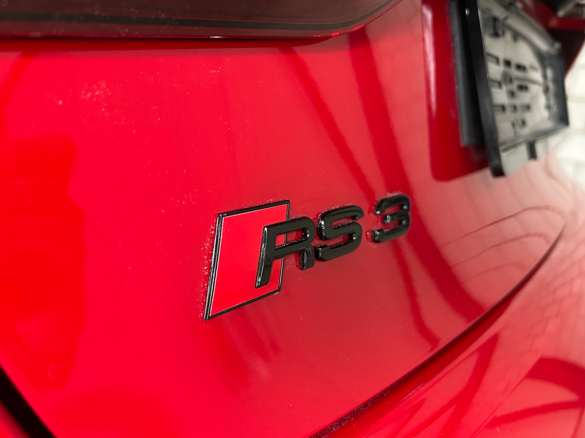 AUDI RS3 Limousine 2.5 TSI quattro S-tronic-image-5