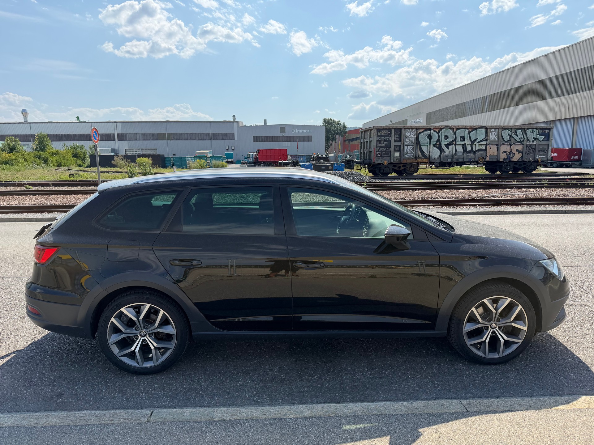 SEAT Leon ST 2.0 TDI X-Perience 4Drive DSG-image-3
