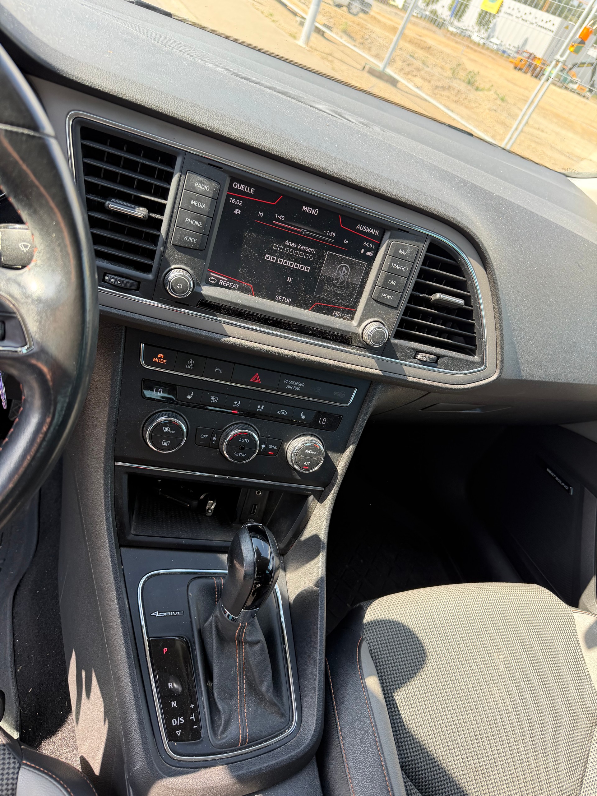 SEAT Leon ST 2.0 TDI X-Perience 4Drive DSG-image-10