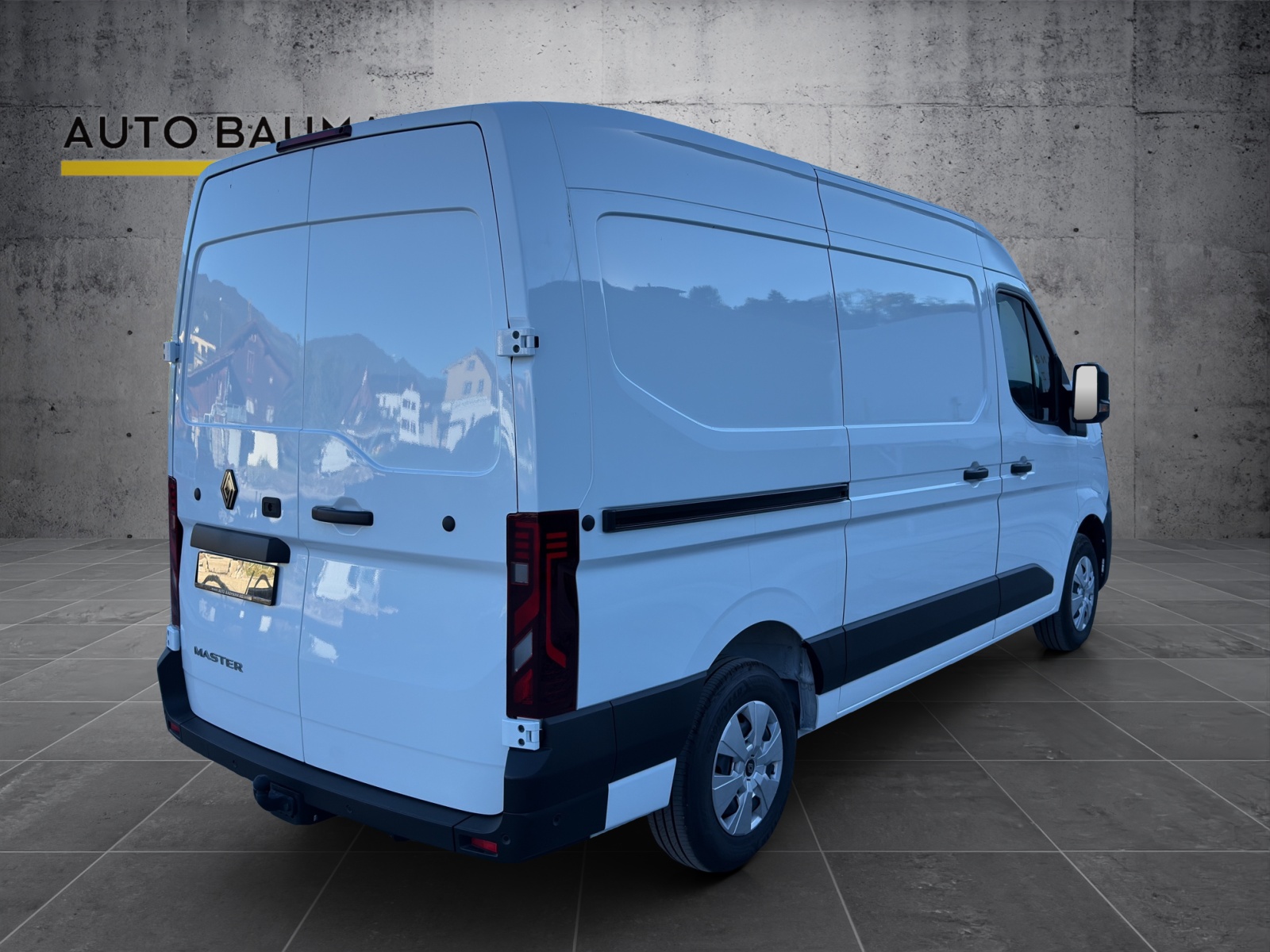 RENAULT Master E-Tech 35 EV 87kWh L2H2-image-7