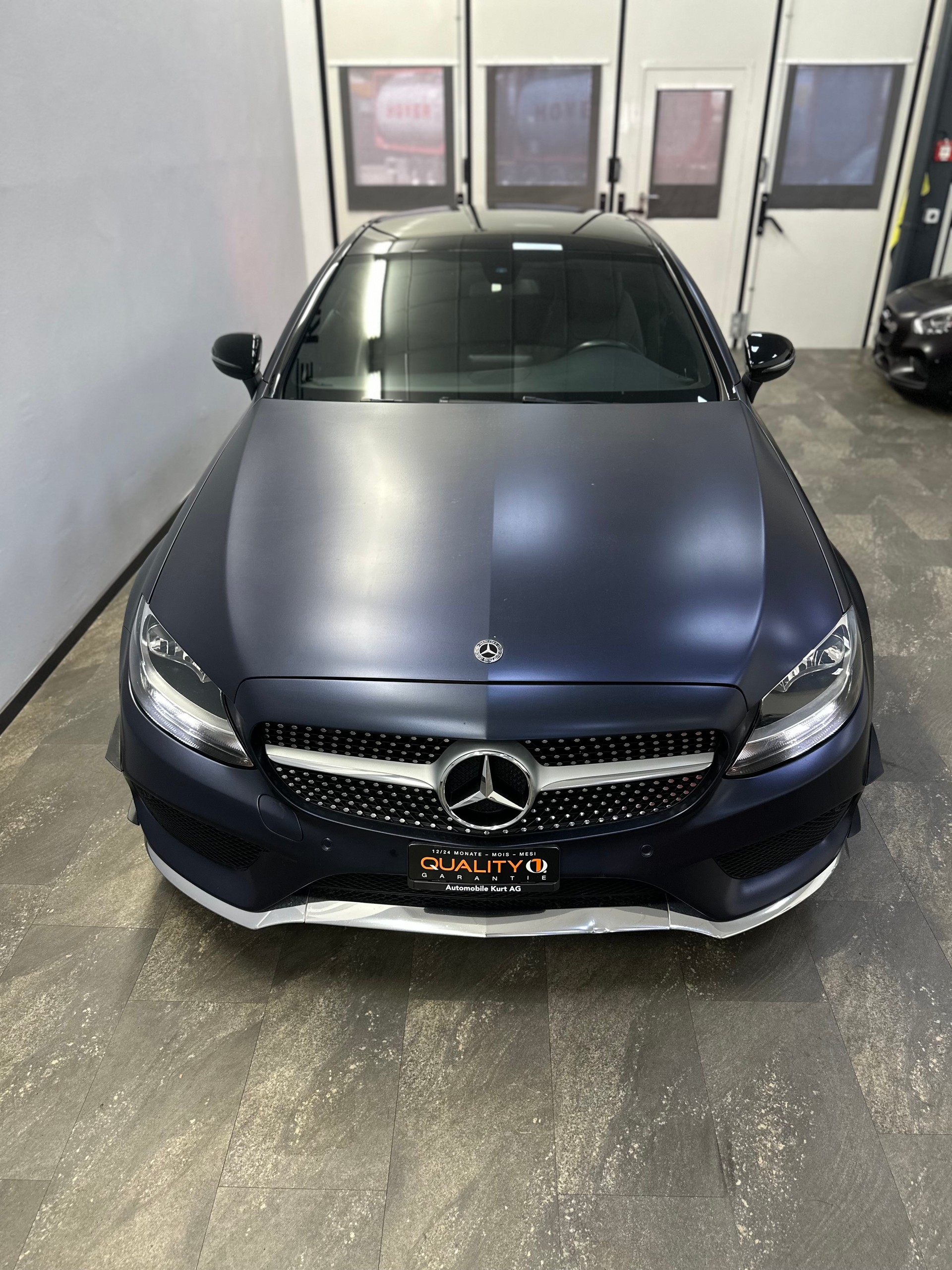 MERCEDES-BENZ C 200 AMG Line Coupé-image-6