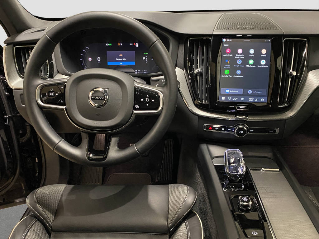 VOLVO XC60 2.0 T6 TE Plus Dark eAWD-image-9