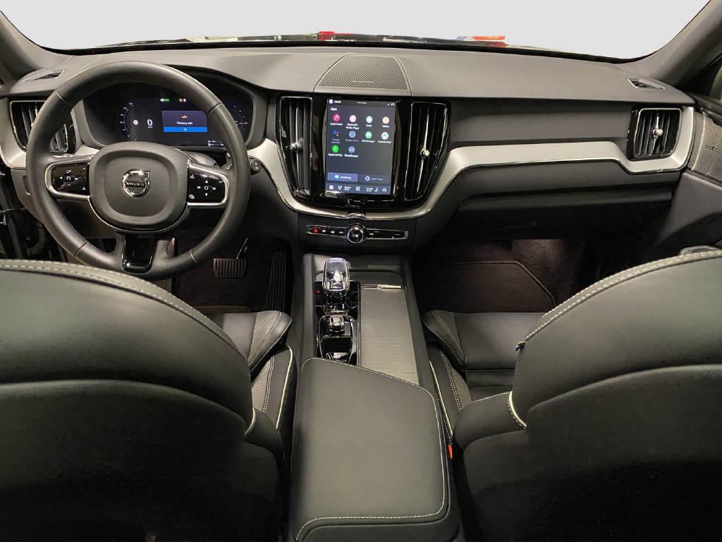 VOLVO XC60 2.0 T6 TE Plus Dark eAWD-image-10