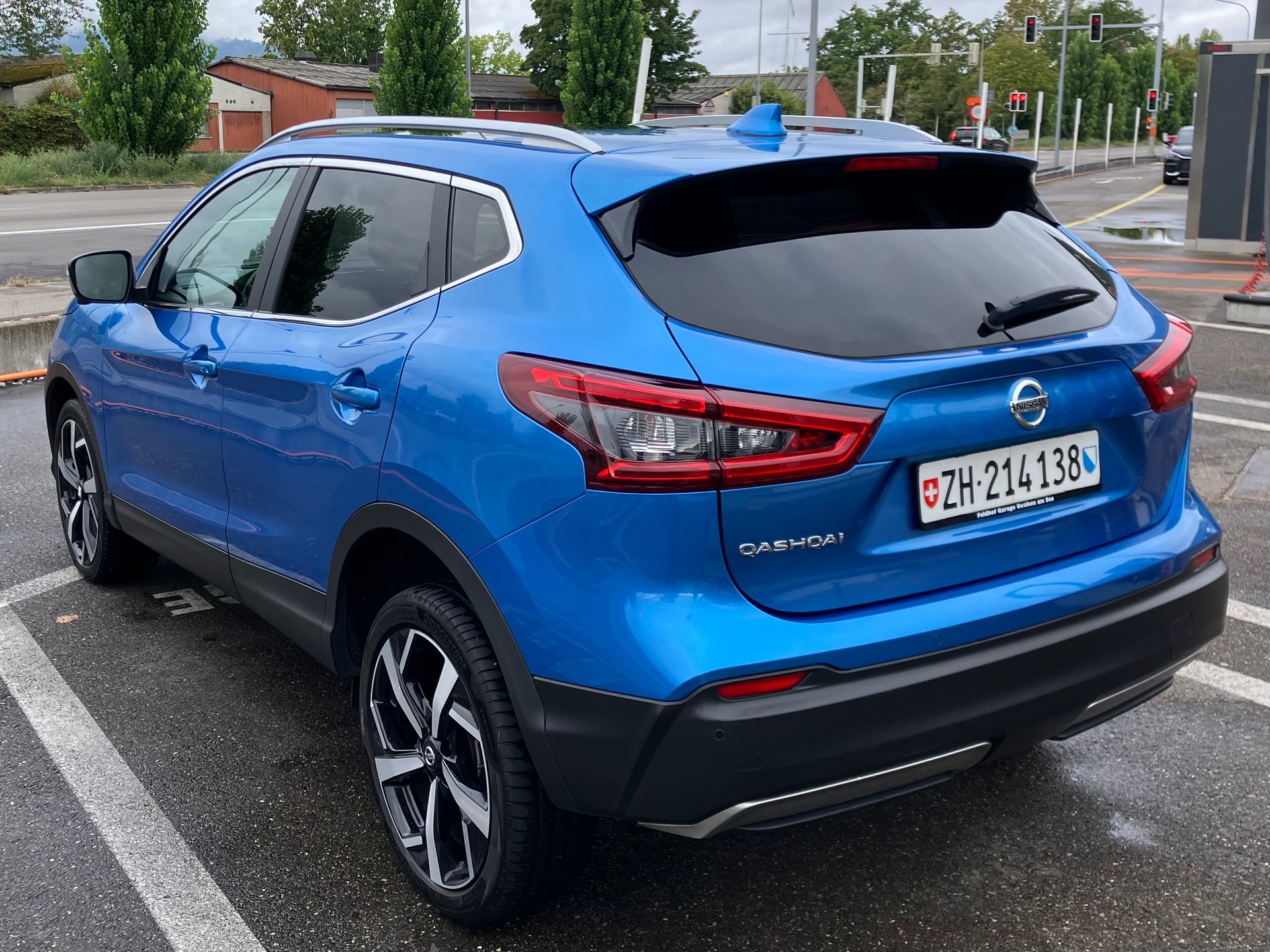 NISSAN Qashqai 1.7 dCi Tekna+ 4x4-image-0