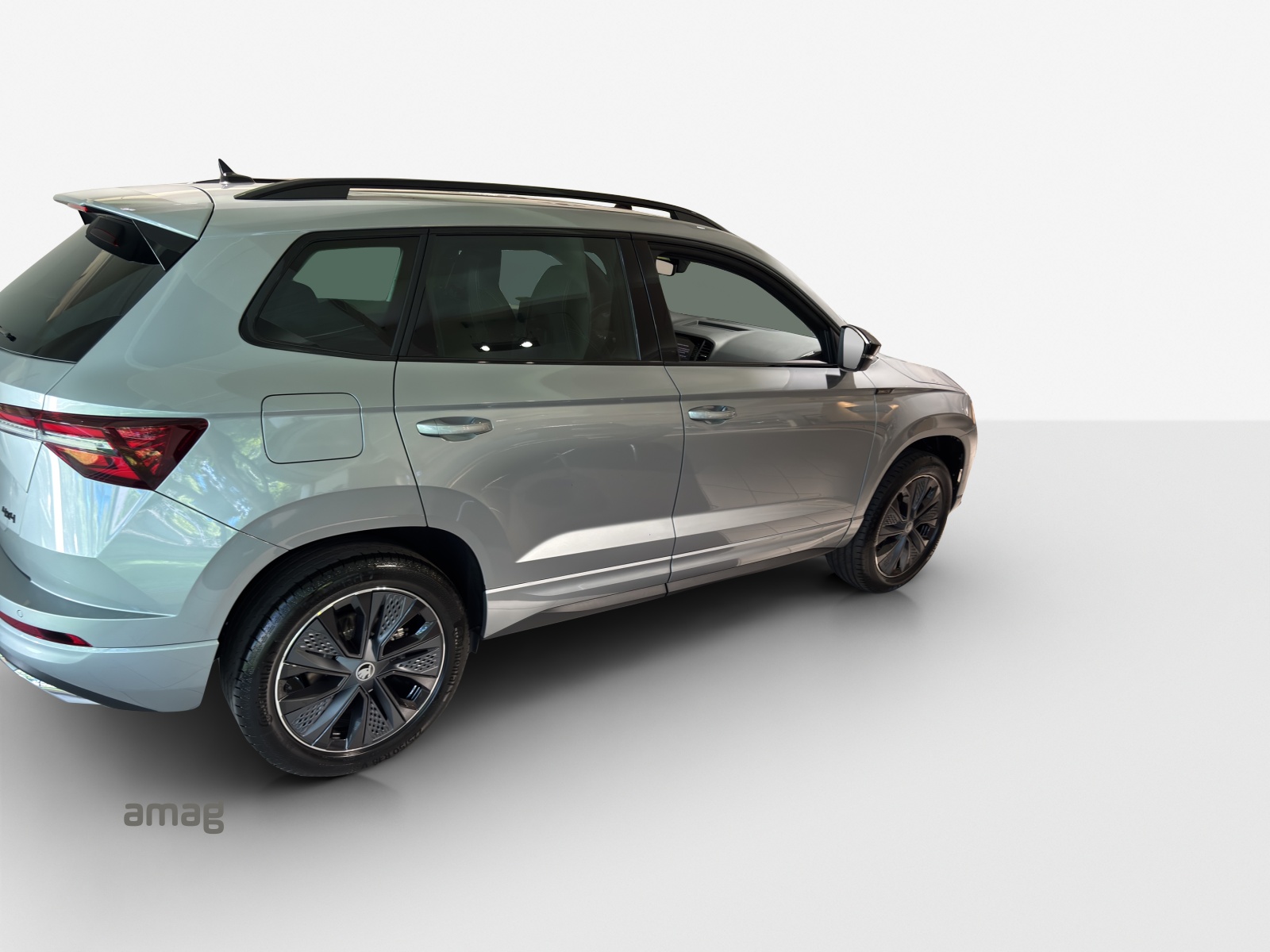 SKODA Karoq 2.0 TSI SportLine 4x4 DSG-image-11