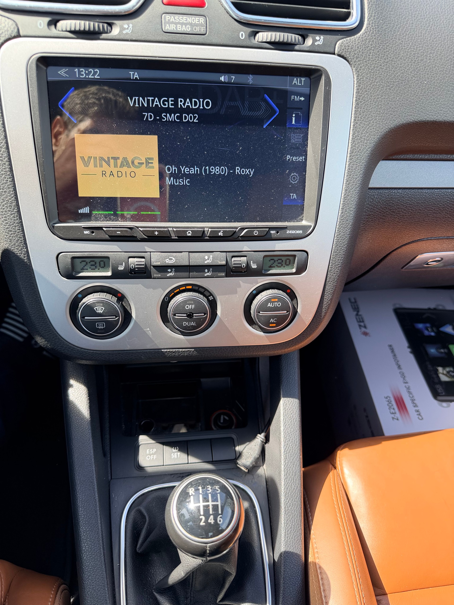 VW Eos 2.0 FSI Turbo-image-12