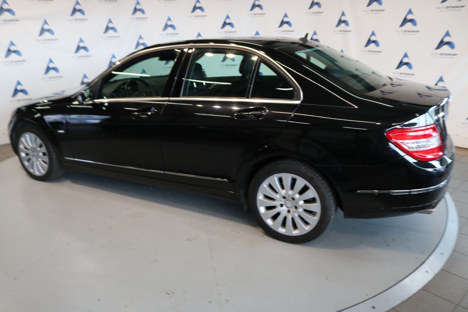 MERCEDES-BENZ C 300 (280) Avantgarde 4Matic 7G-Tronic-image-6