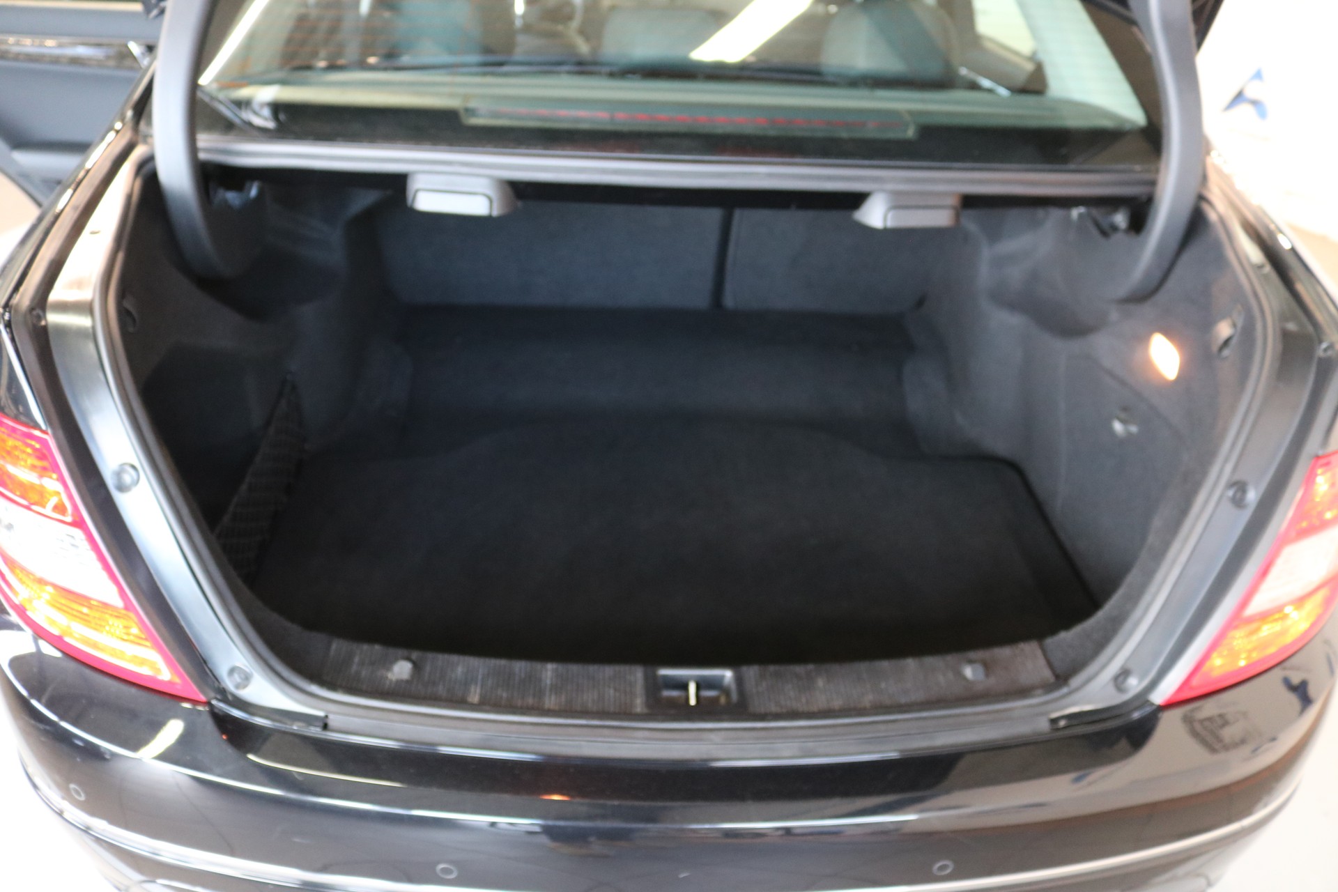 MERCEDES-BENZ C 300 (280) Avantgarde 4Matic 7G-Tronic-image-35