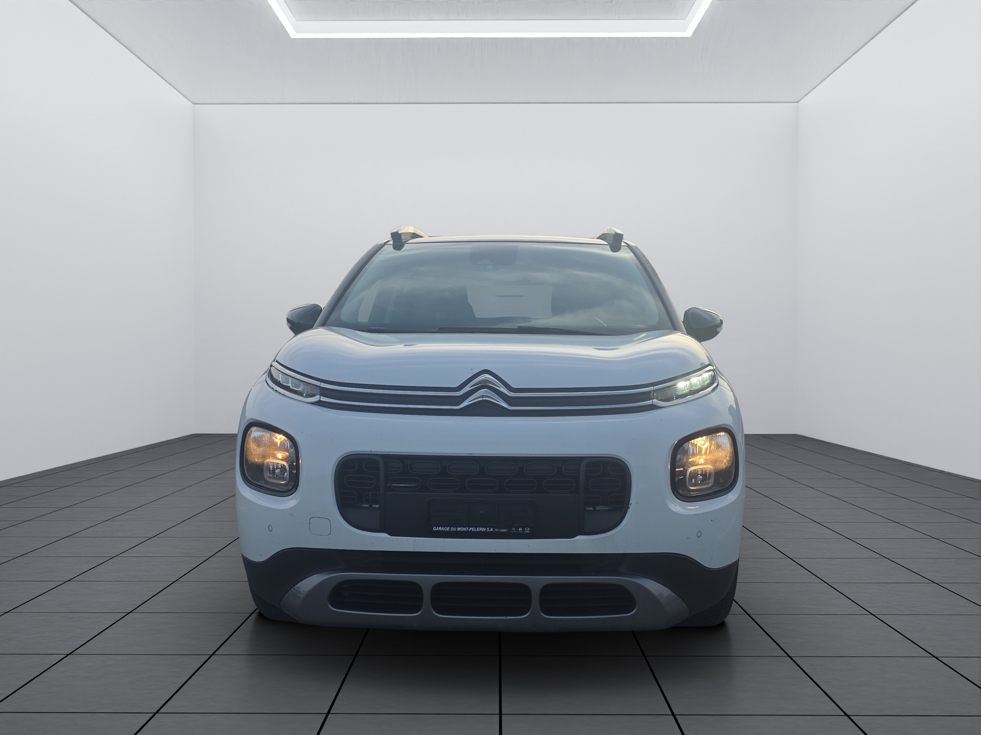 CITROEN C3 Aircross 1.5 BlueHD Feel EAT6-showroom-element-1