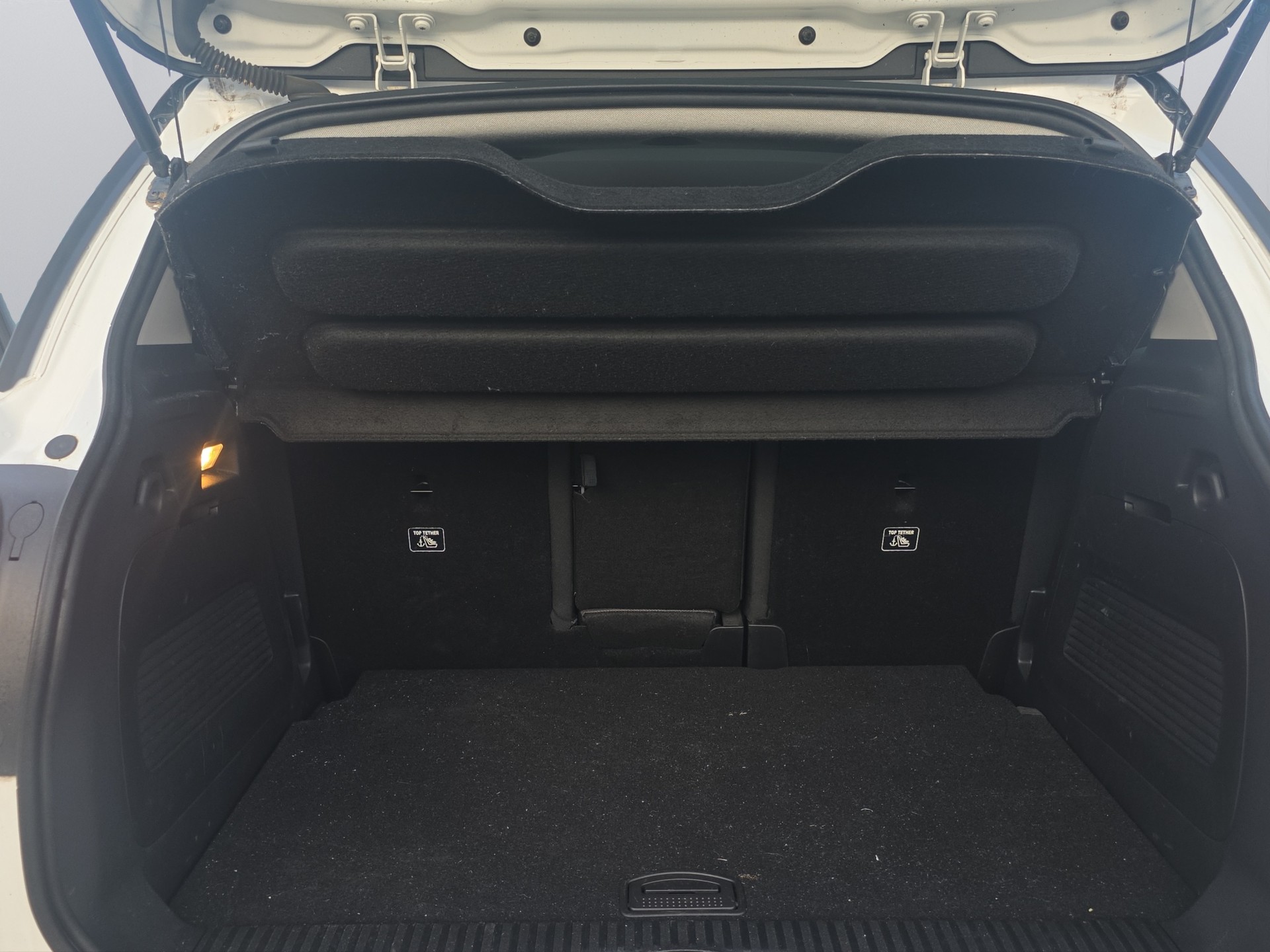 CITROEN C3 Aircross 1.5 BlueHD Feel EAT6-image-17