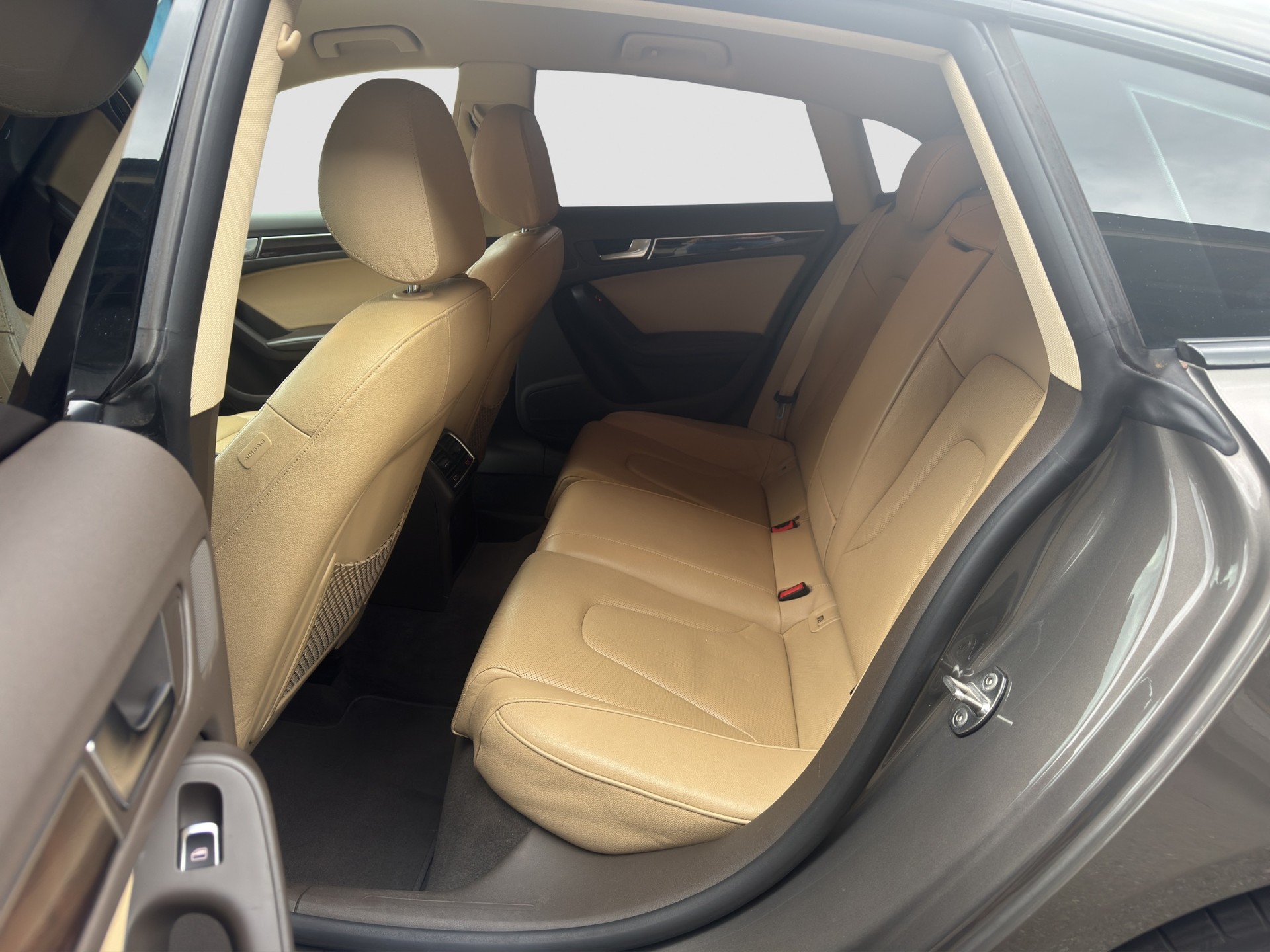 AUDI A5 Sportback 2.0 TDI quattro S-tronic-image-10