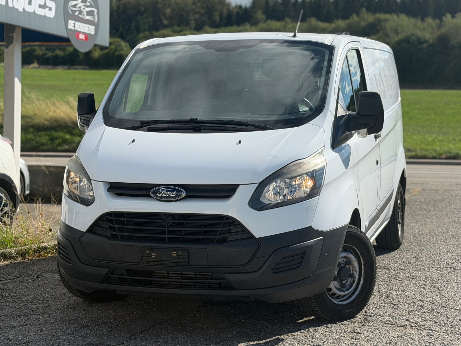 FORD Transit Custom Van 250 L1H1 Startup-image-0