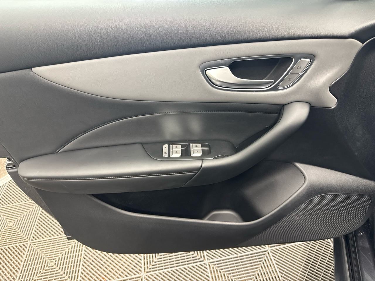 MG 4 EV 64kWh Premium FaceLift-image-3