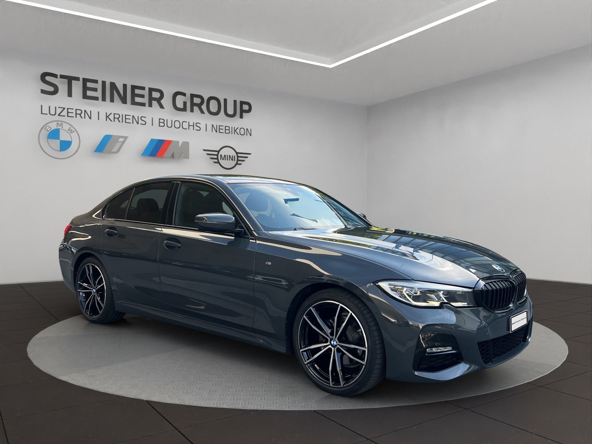 BMW 320d xDrive 48V Pure M Sport Steptronic-showroom-element-2