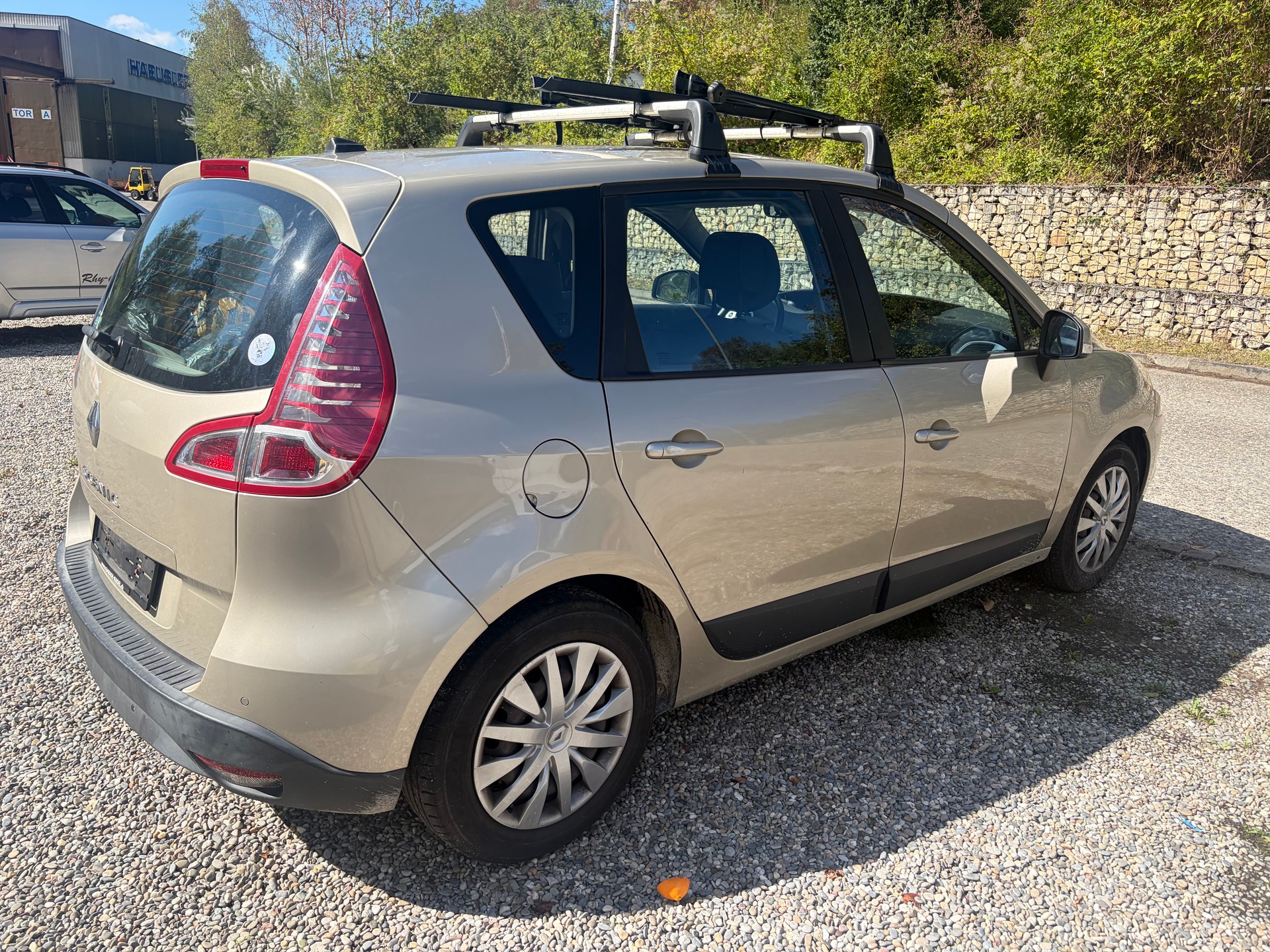 RENAULT Scénic 2.0 16V Privilège X-Tronic CVT-image-7