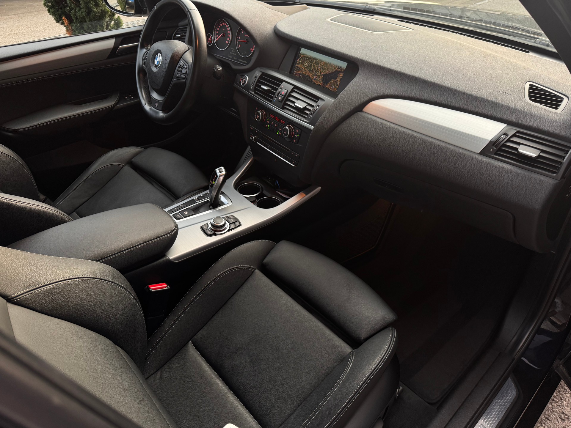 BMW X3 xDrive 30d Steptronic Sport M Paket-image-14