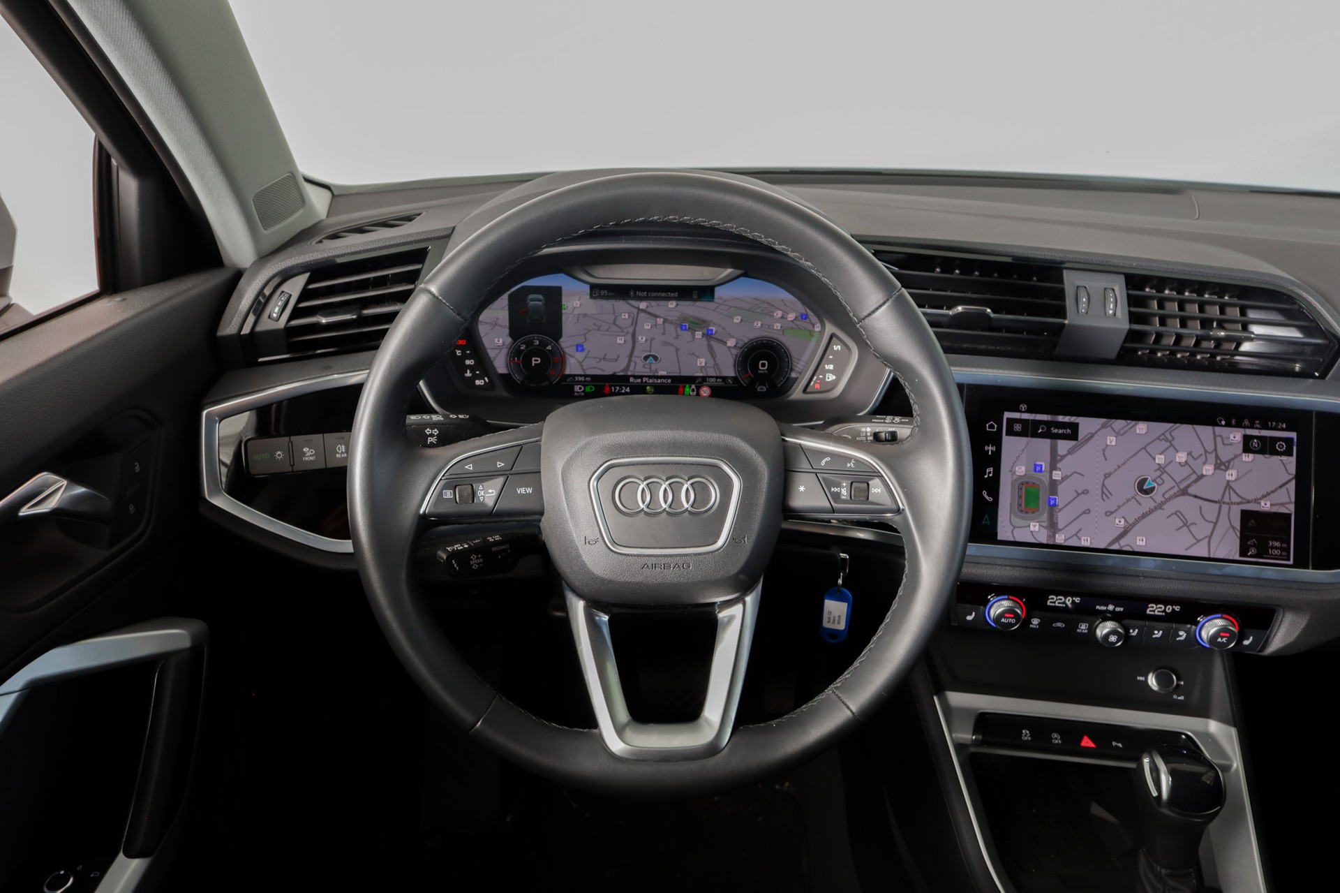 AUDI Q3 35 TDI advanced quattro S-tronic * ACC * MMi+-image-9