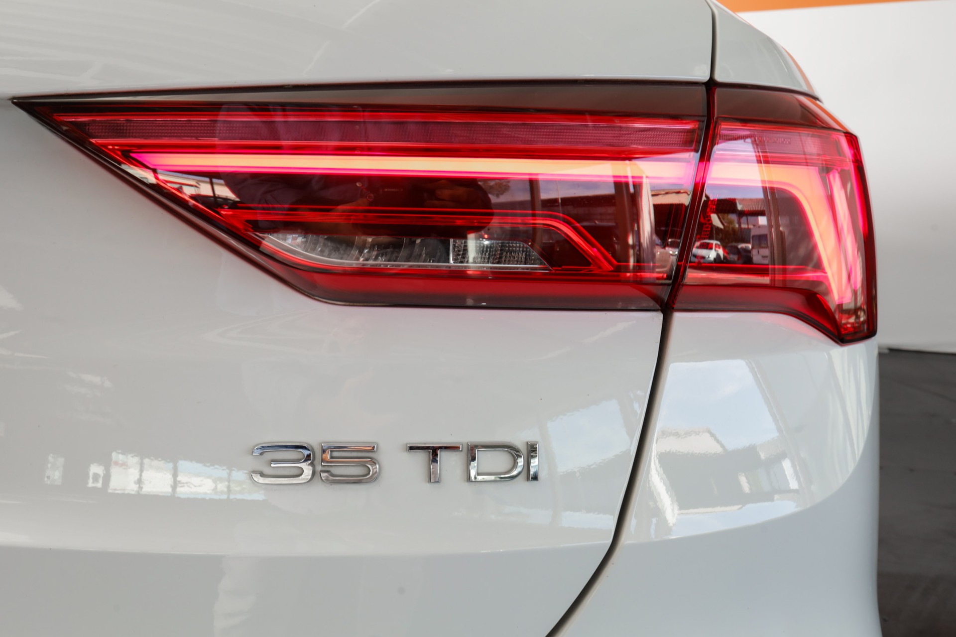 AUDI Q3 35 TDI advanced quattro S-tronic * ACC * MMi+-image-17