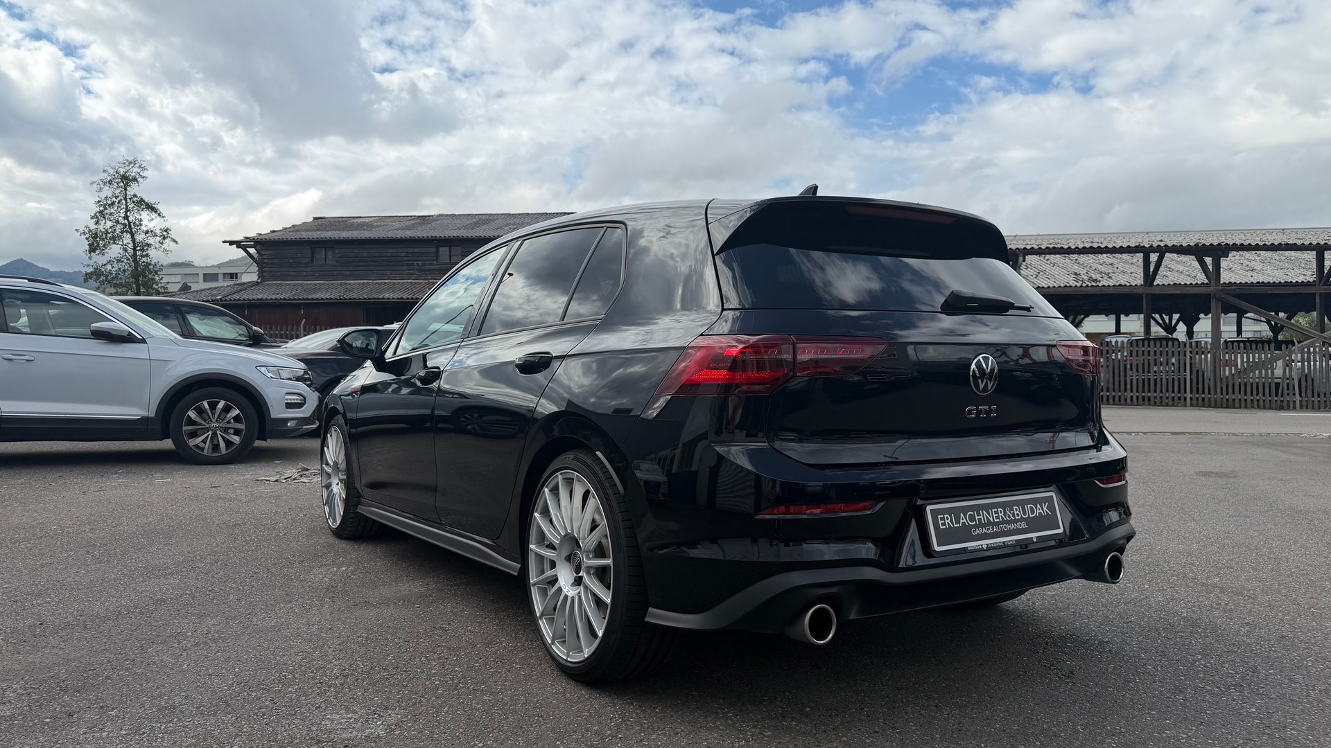 VW Golf 2.0 TSI GTI DSG-image-3