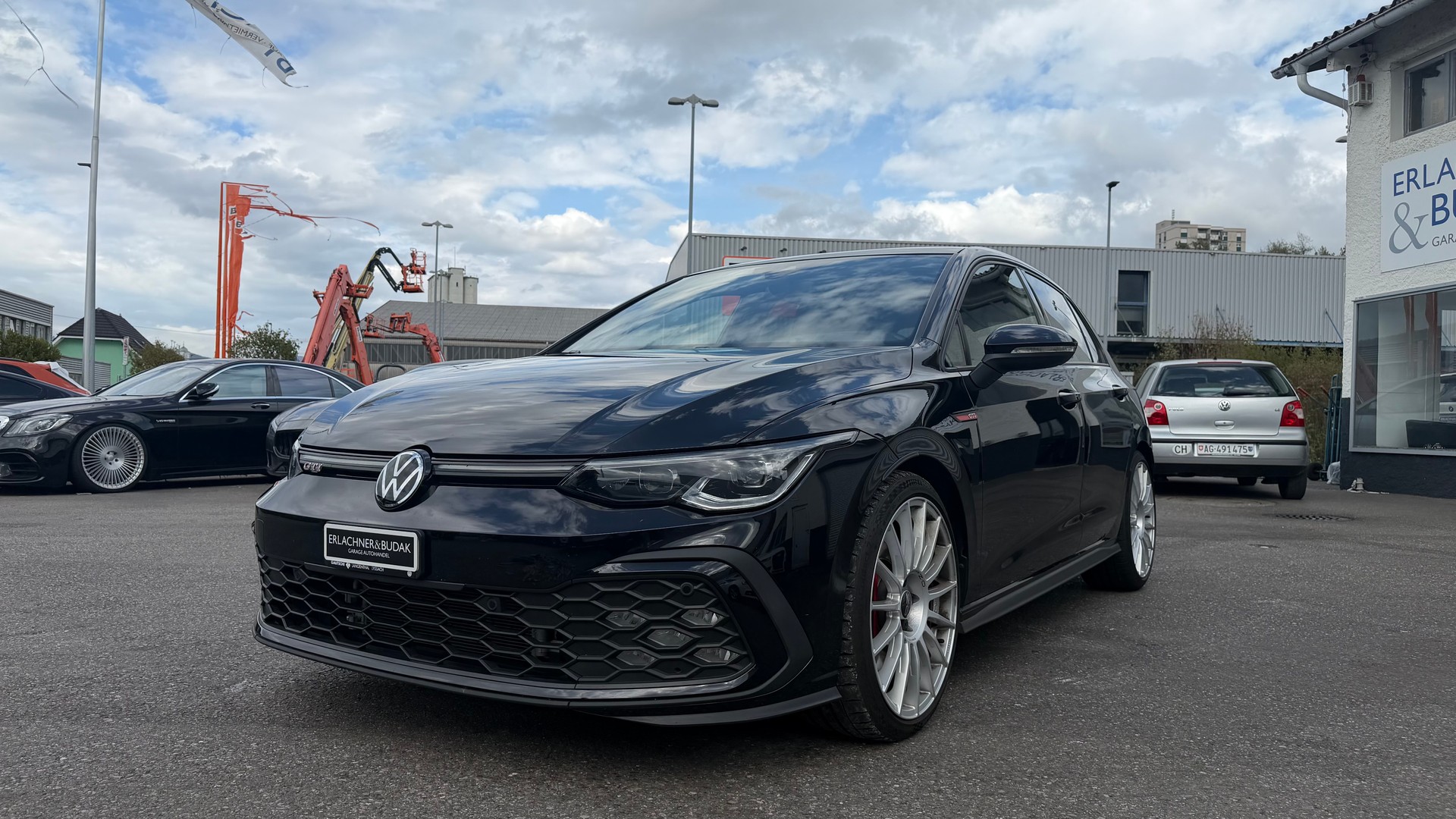 VW Golf 2.0 TSI GTI DSG-image-1