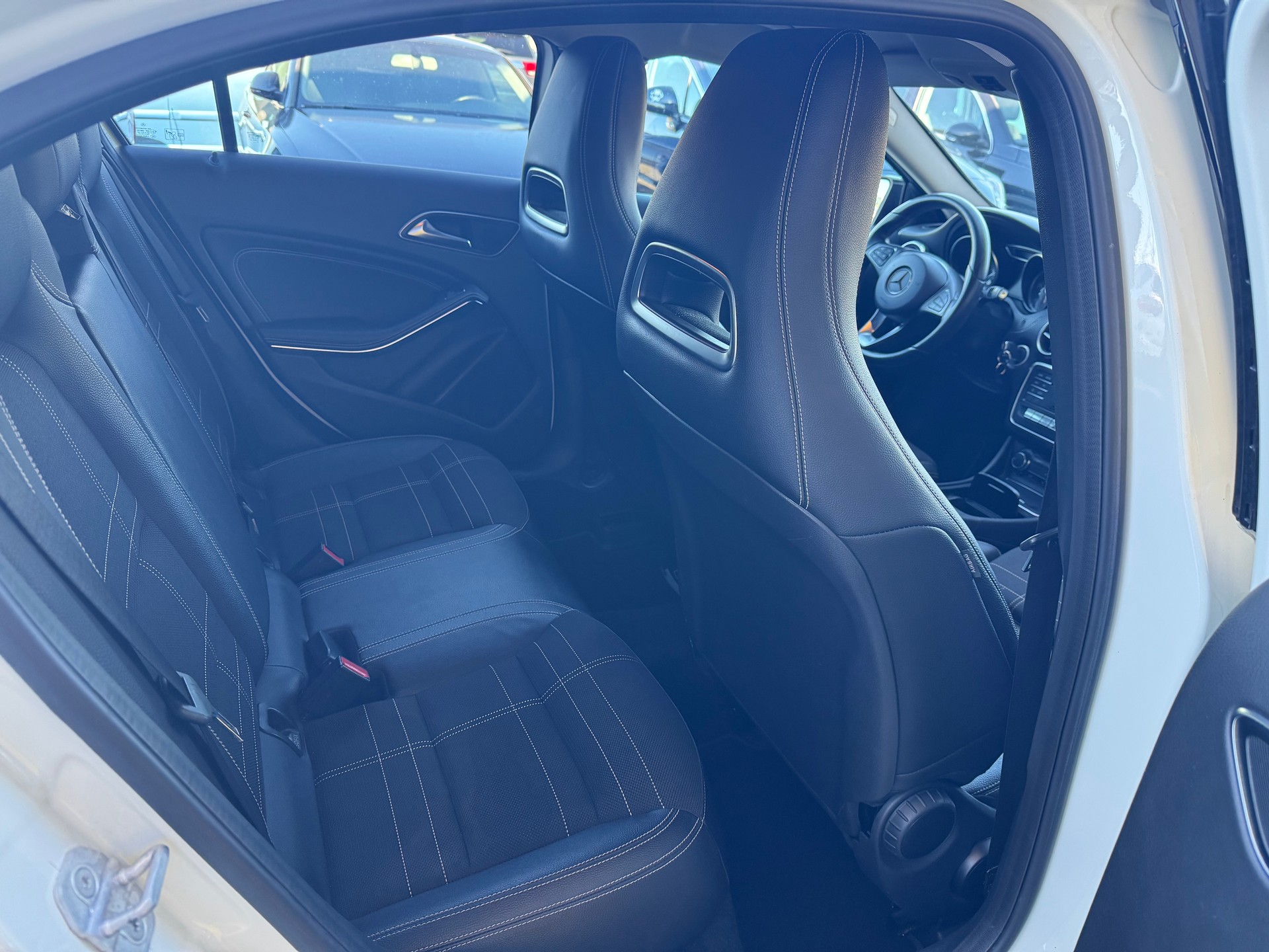 MERCEDES-BENZ A 200 CDI Night Star 7G-DCT-image-9