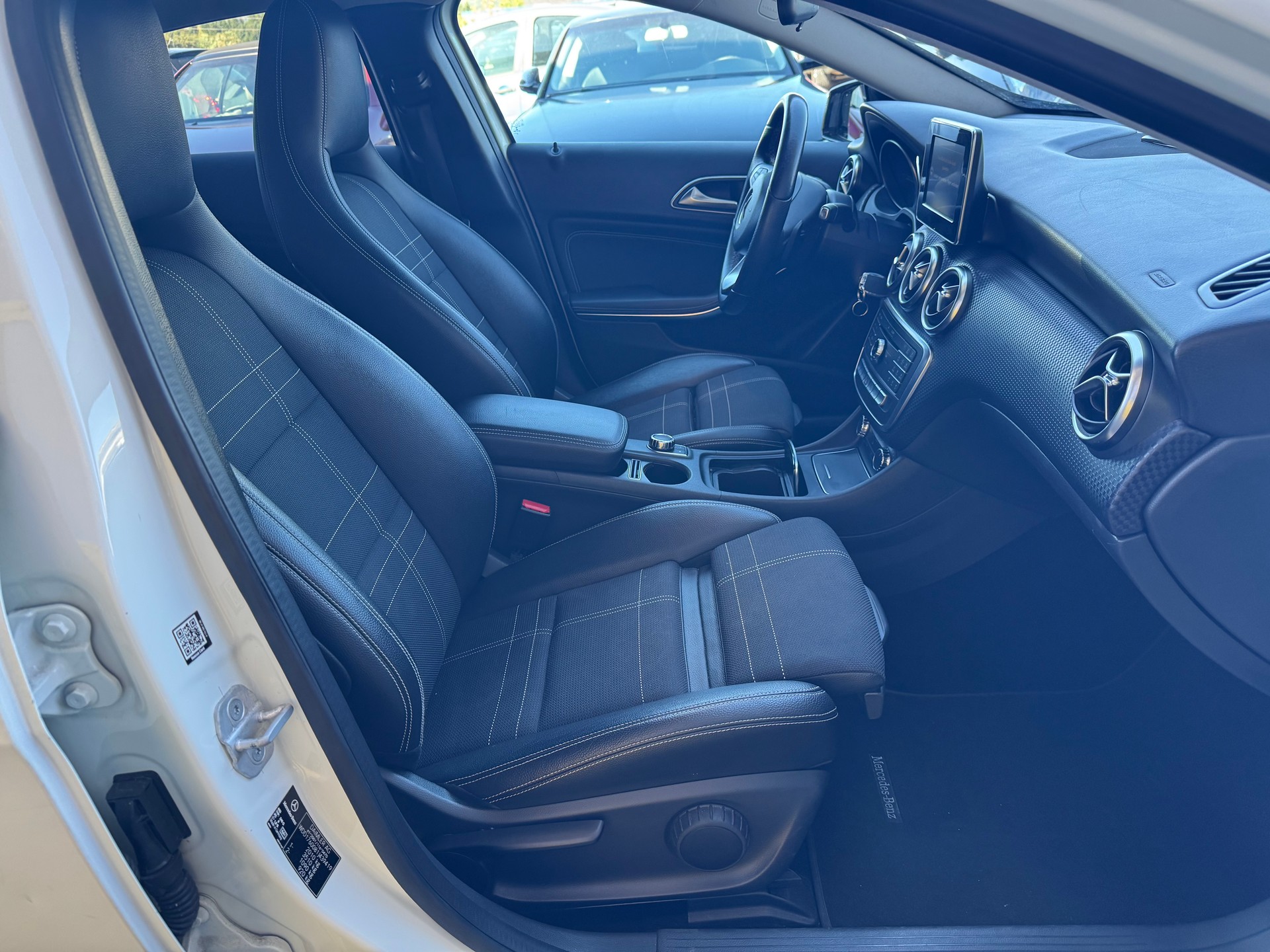 MERCEDES-BENZ A 200 CDI Night Star 7G-DCT-image-10