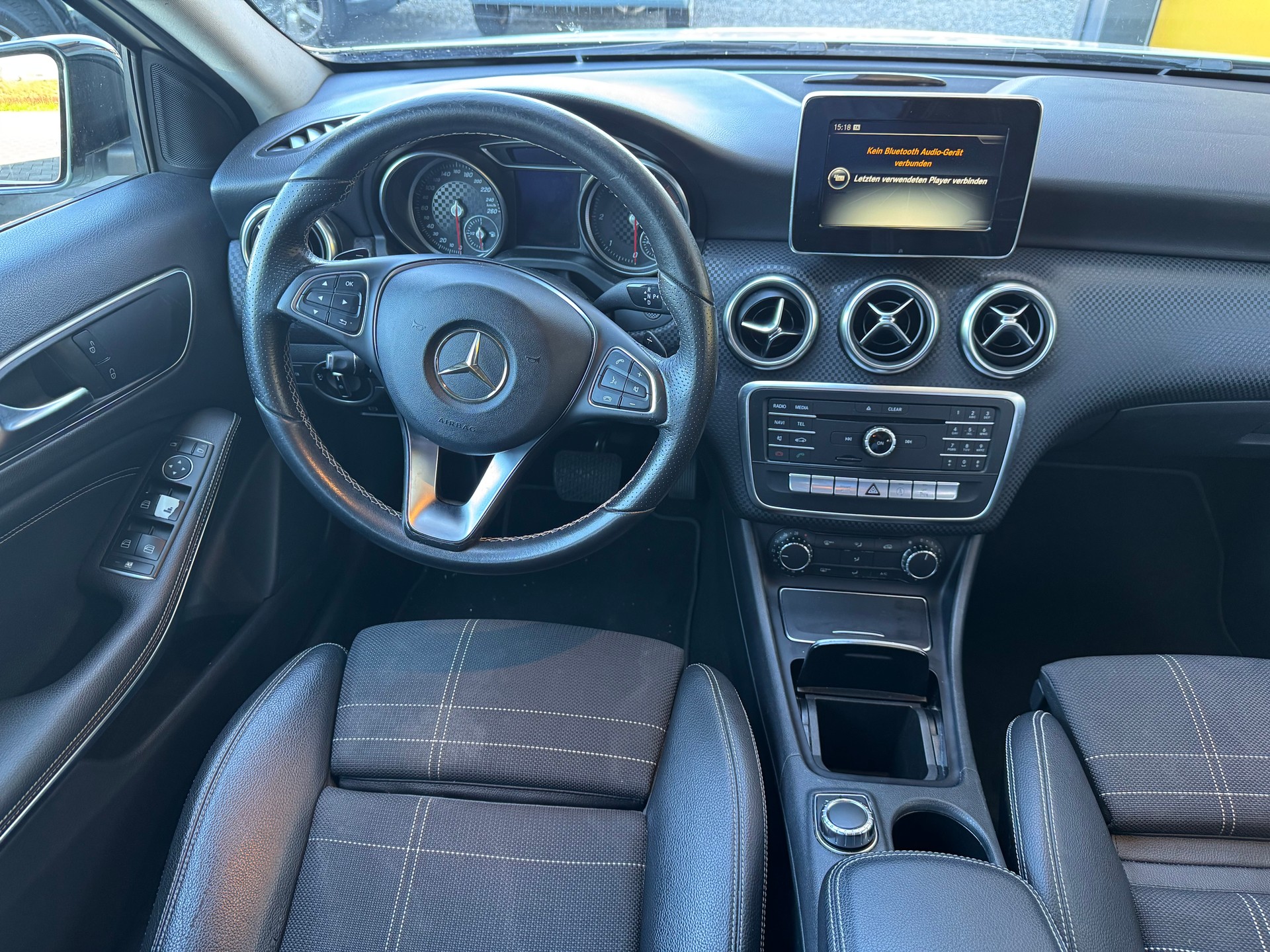 MERCEDES-BENZ A 200 CDI Night Star 7G-DCT-image-11
