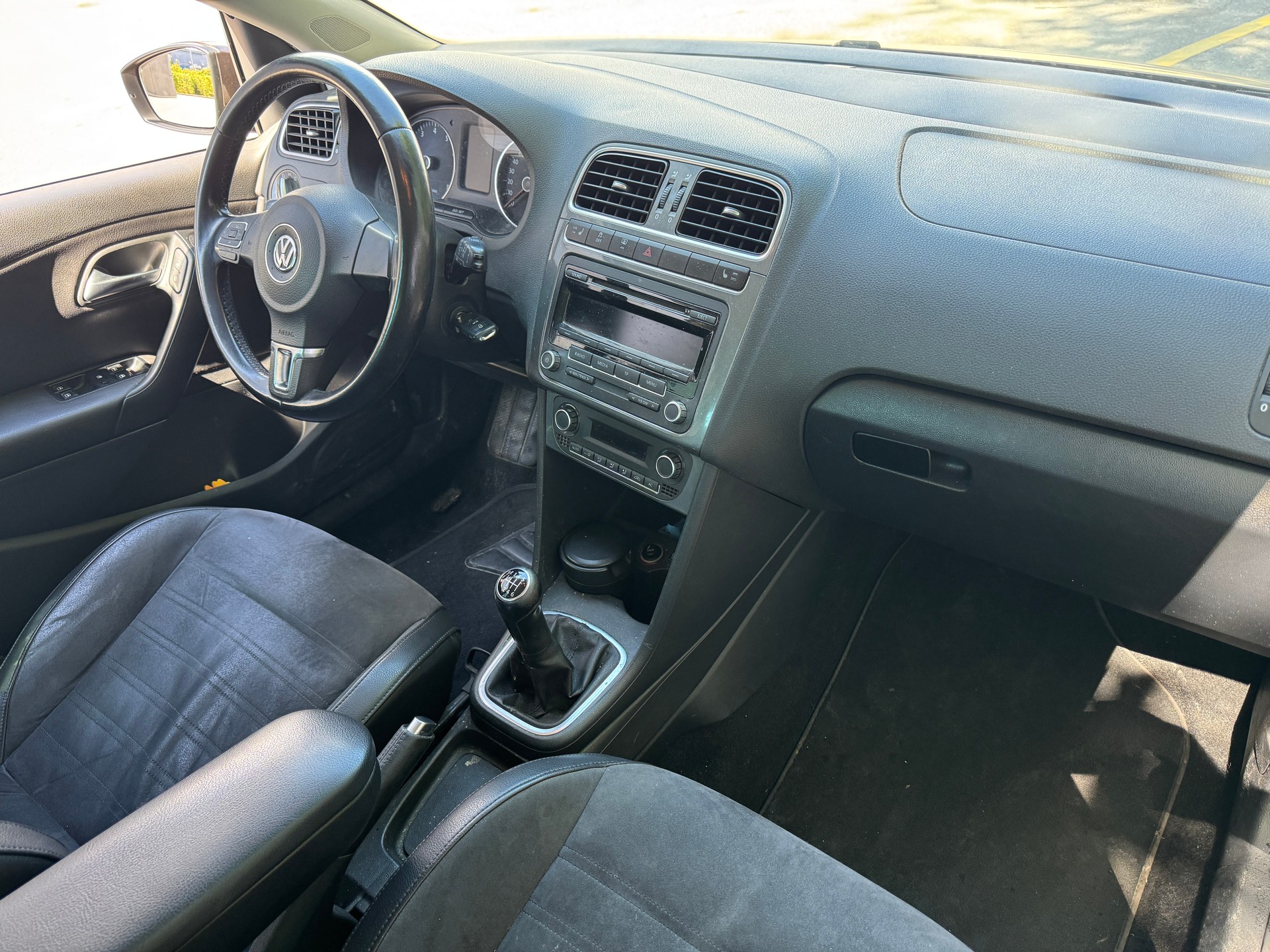 VW Polo 1.2 TSI Comfortline-image-11